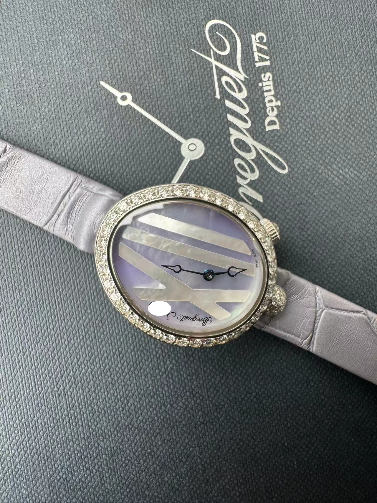 Breguet 9818BB / 5V / 922 / DD0D detail 1