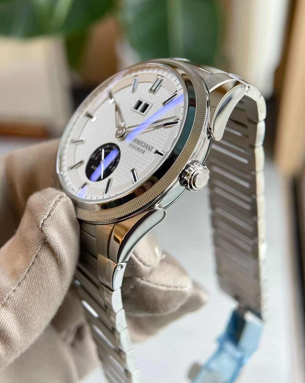Parmigiani Fleurier pfc910 detail 1