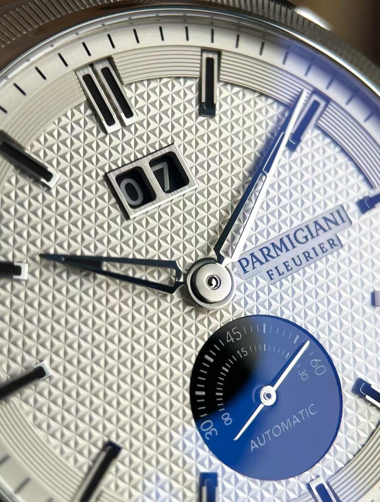 Parmigiani Fleurier pfc910 detail 4
