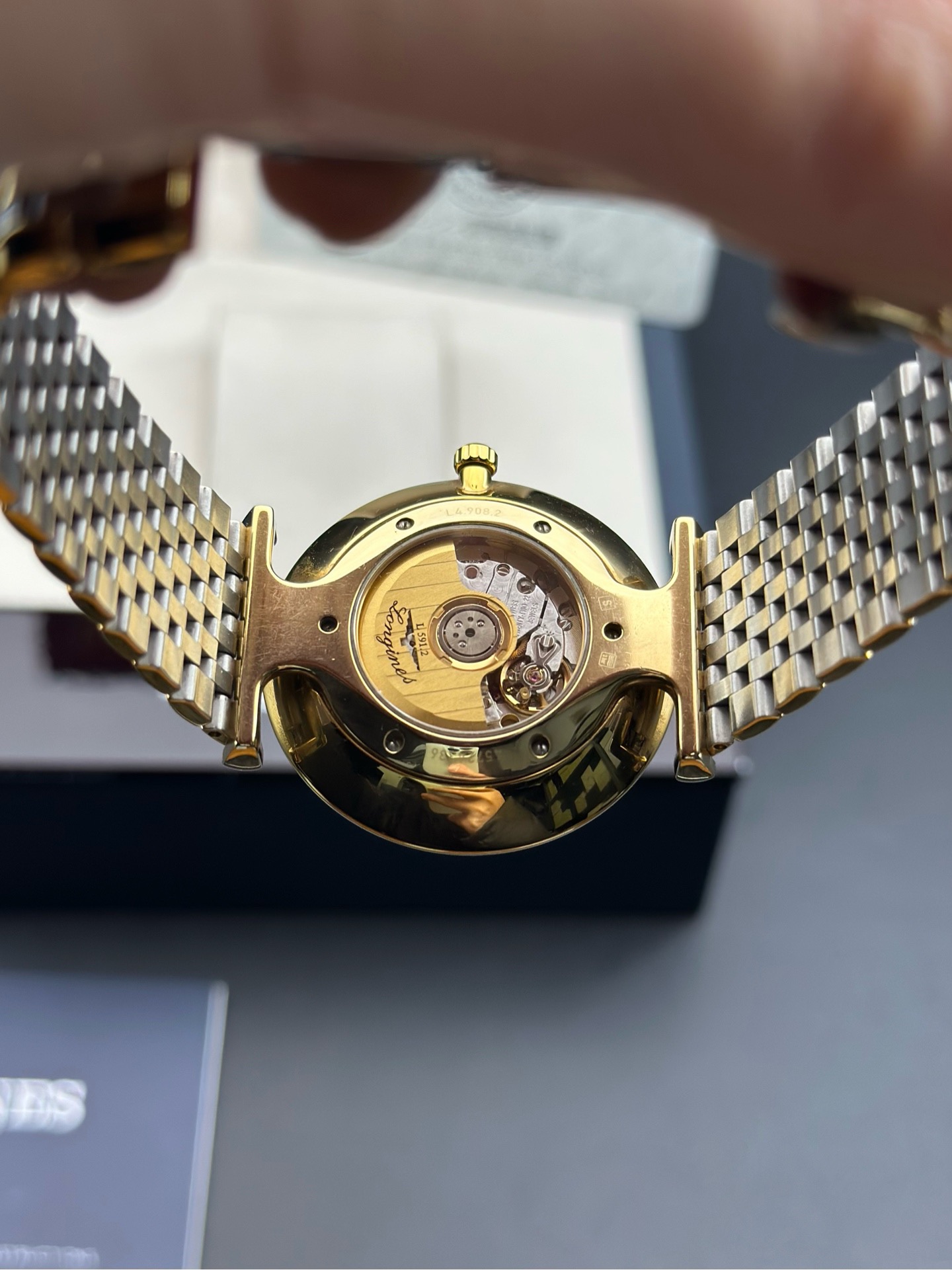 Longines L4.908.2.11.7 detail 6