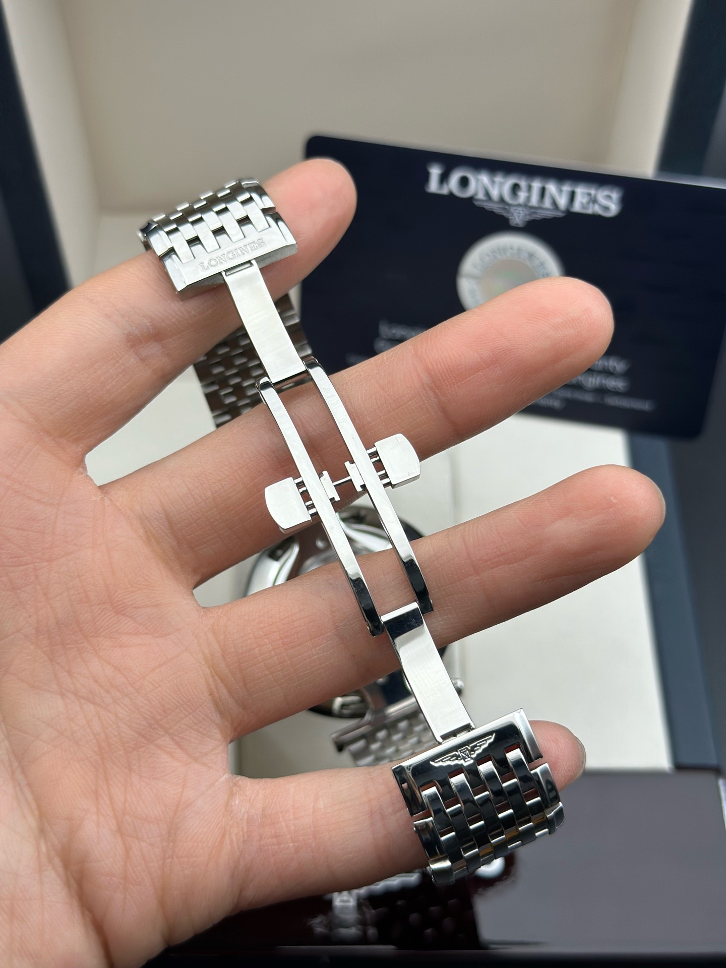 Longines L4.908.4.71.6 detail 4
