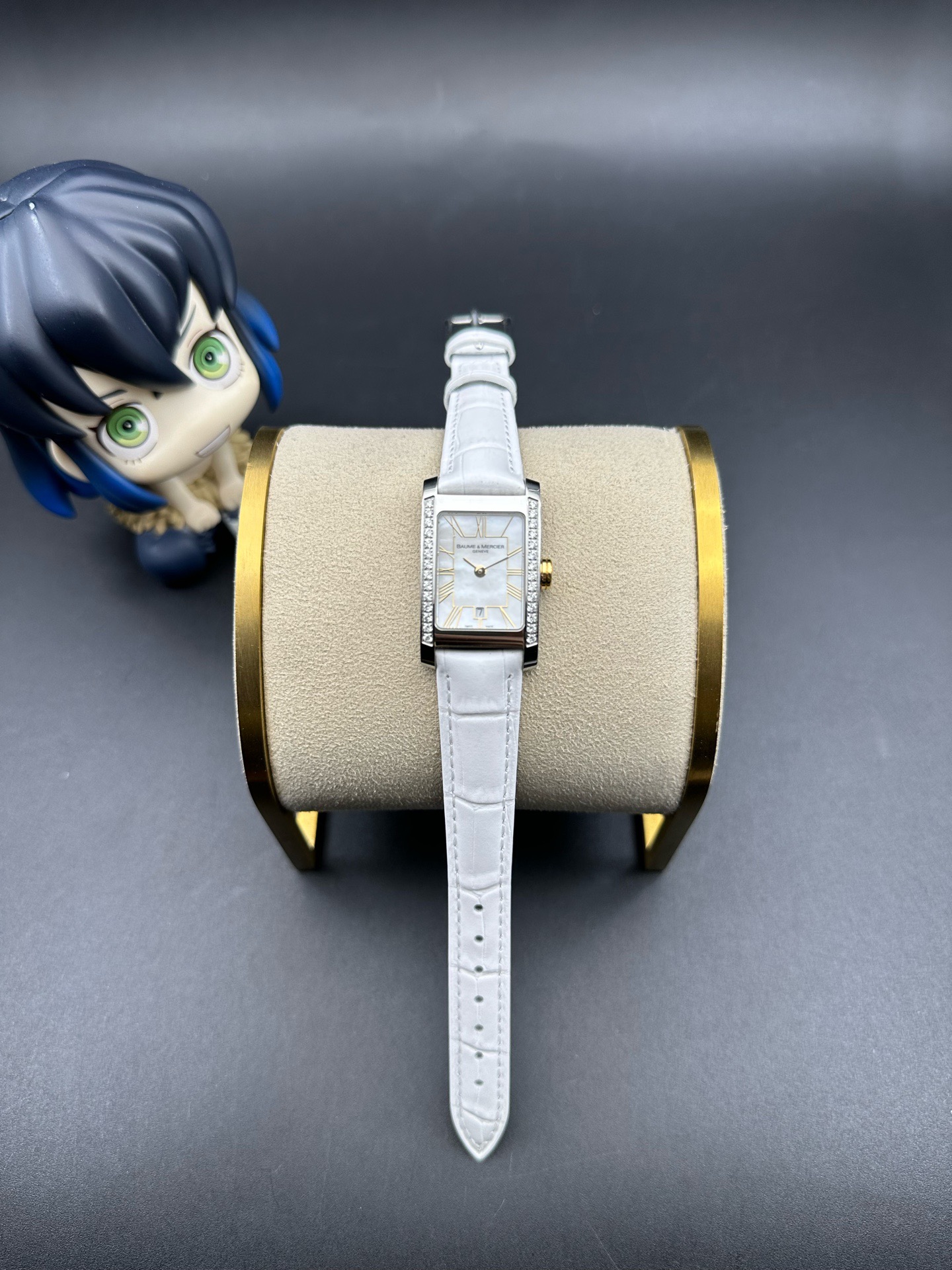 Baume & Mercier detail 1