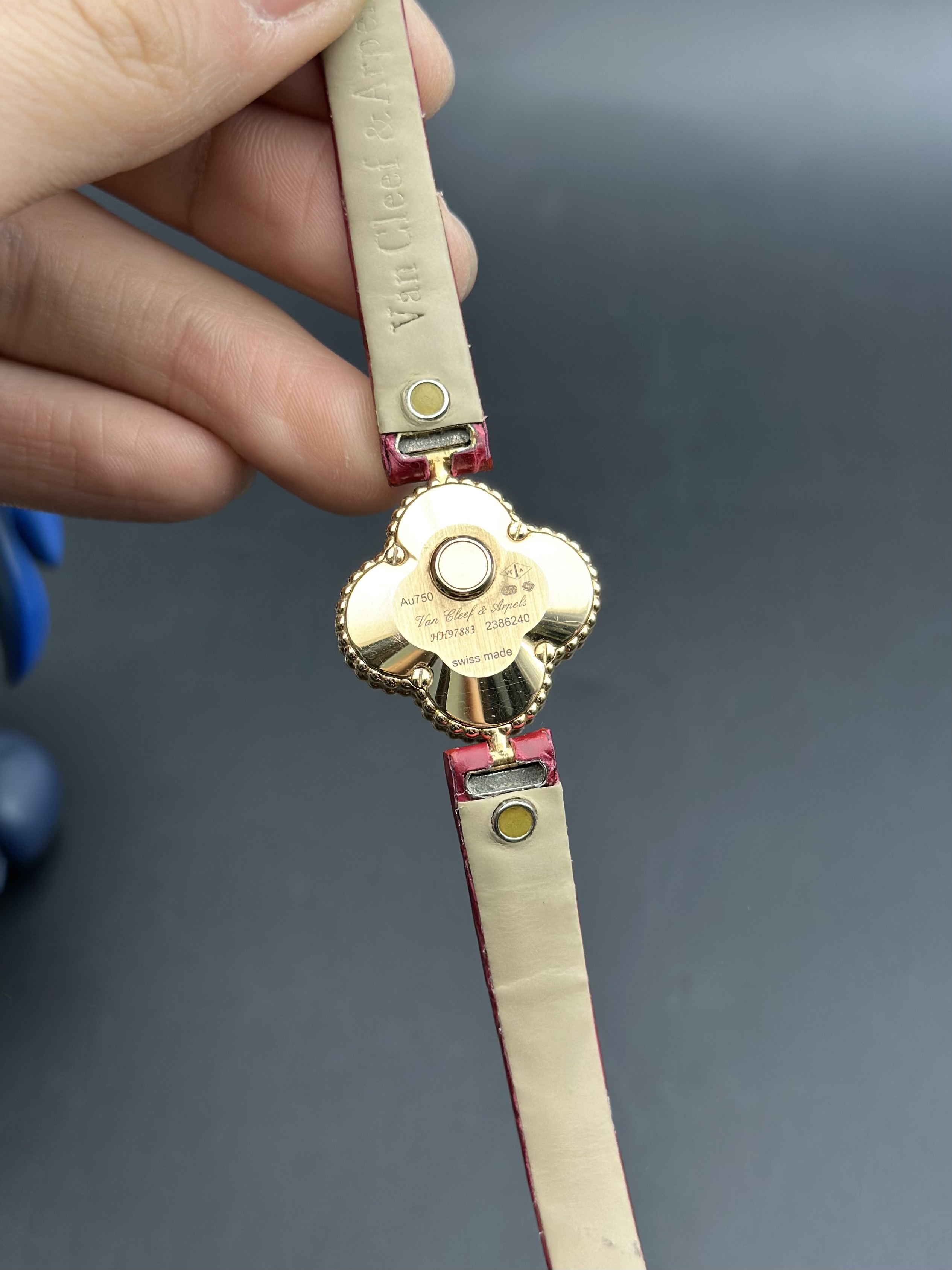 Van Cleef & Arpels VCARO8WS00 detail 6