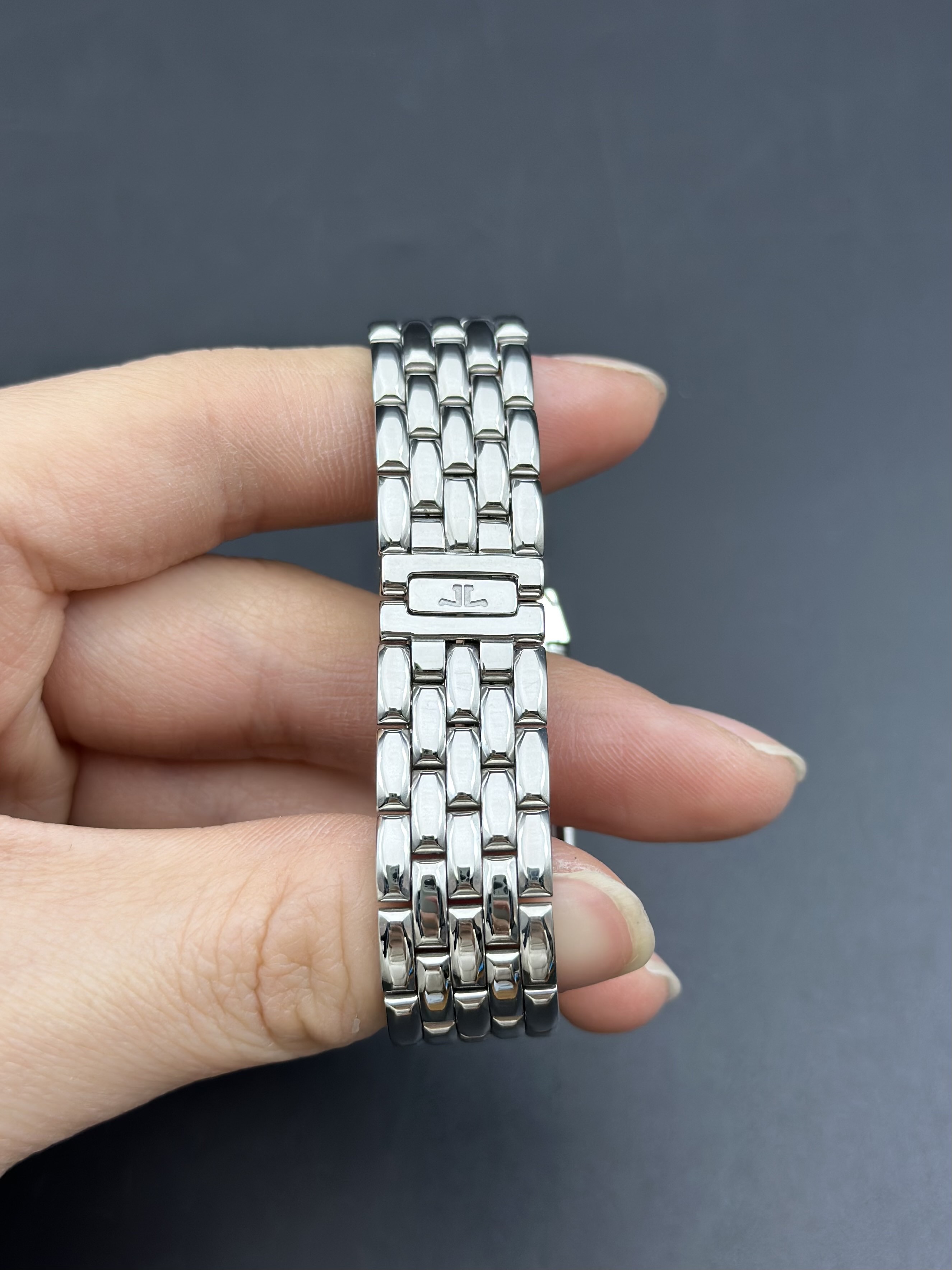 Jaeger-LeCoultre Q2608120 detail 5
