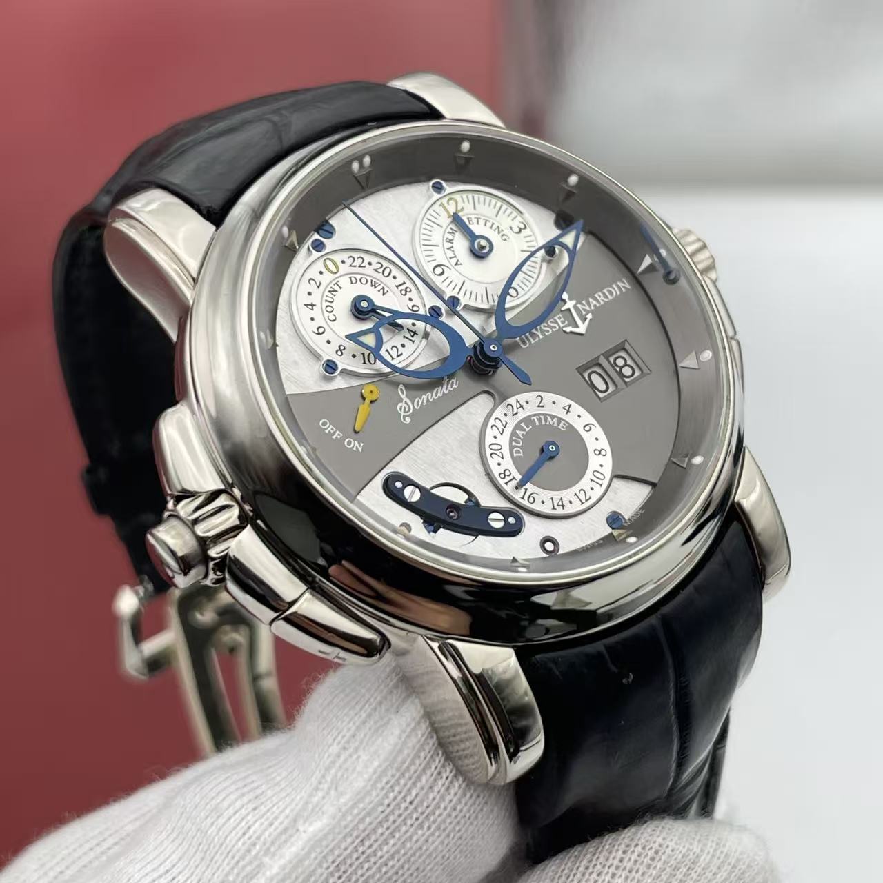 Ulysse Nardin 660-88 detail 4