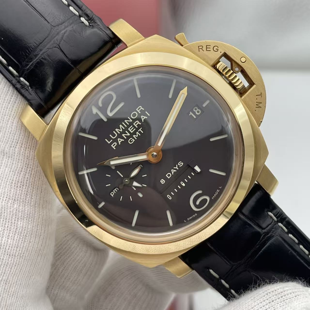 Panerai PAM00289 detail 2