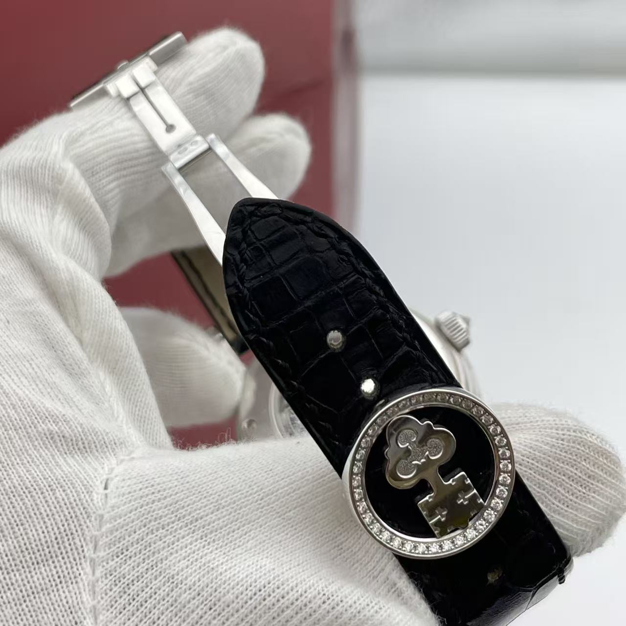Corum 982.202.69 detail 5