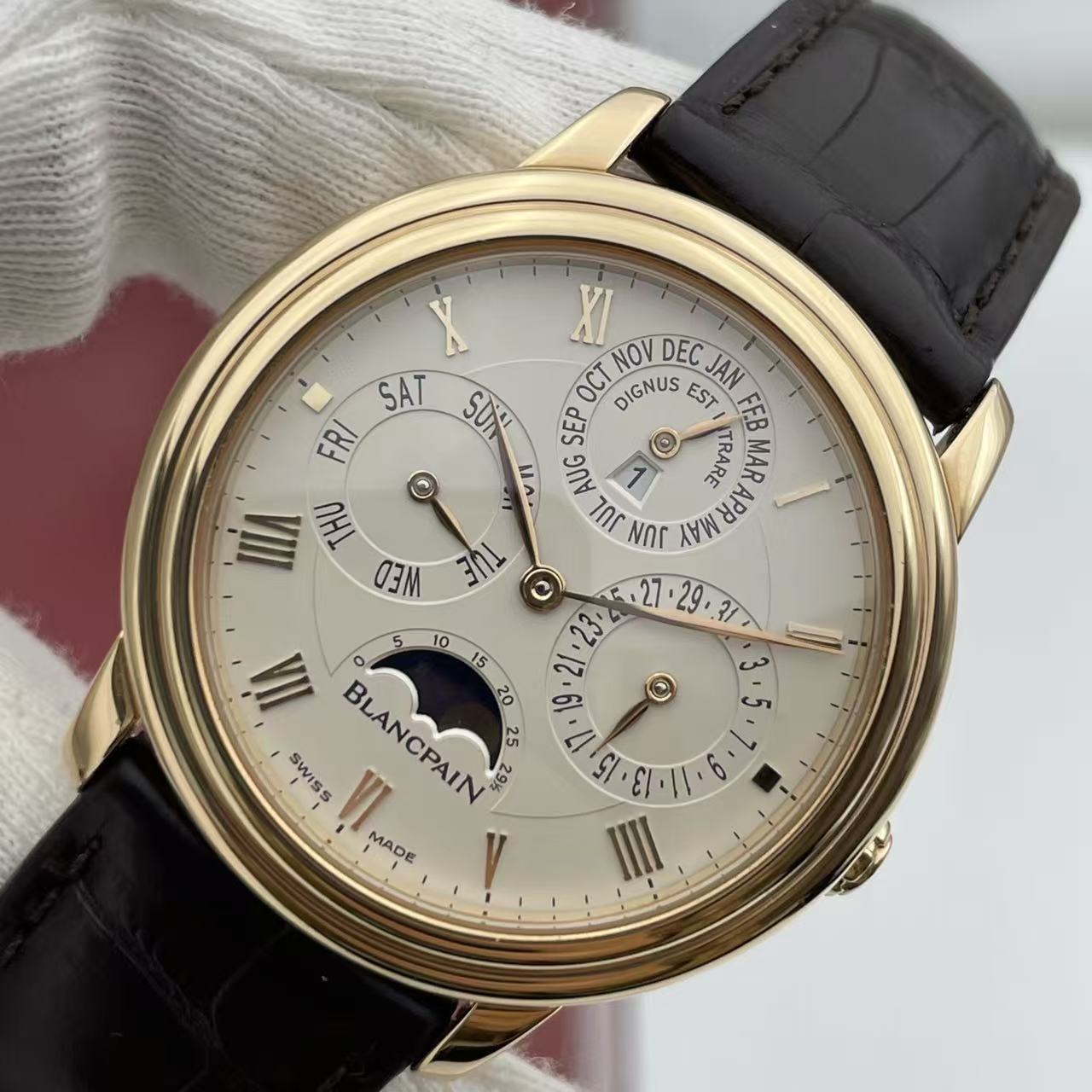 Blancpain 6056-3642A-55B detail 4