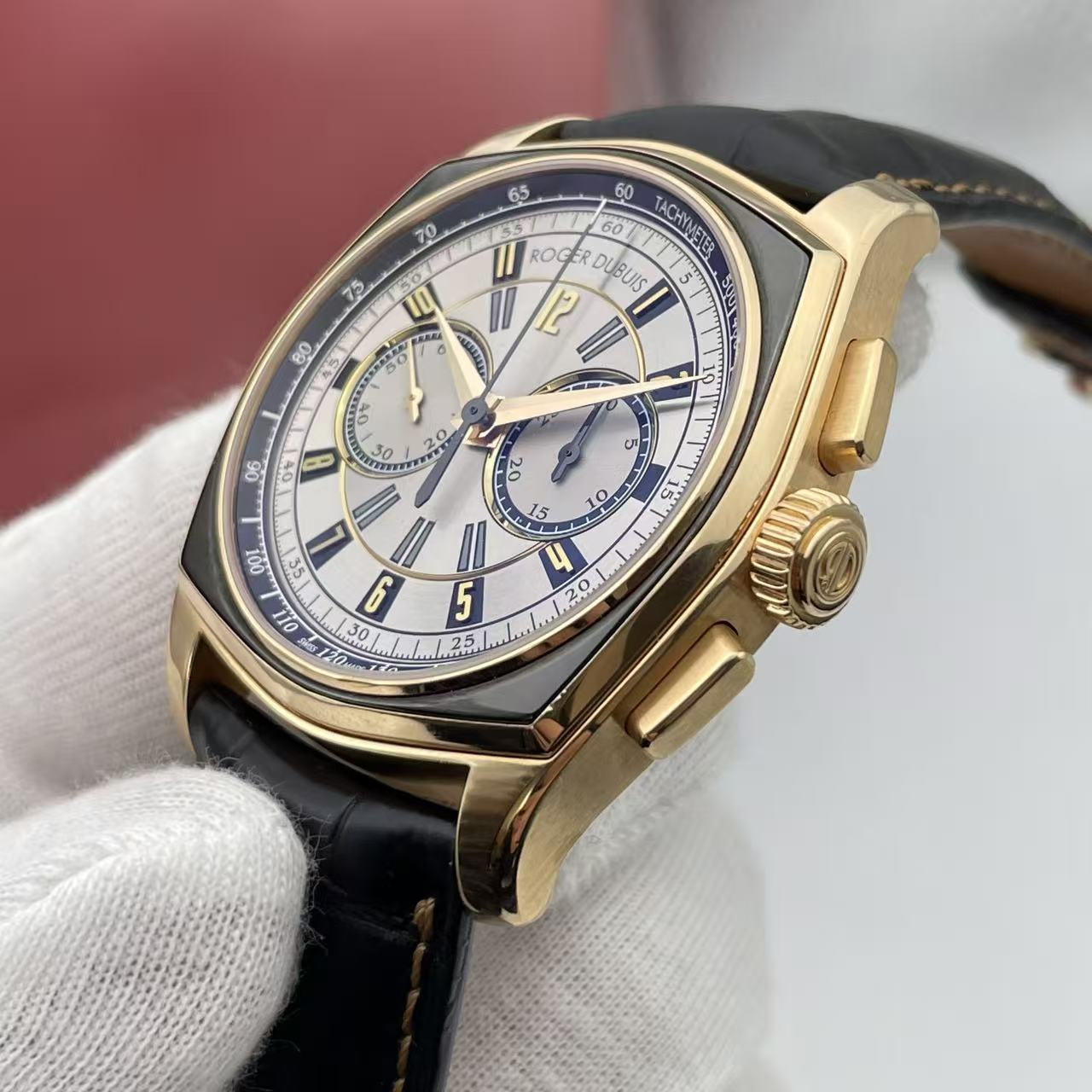 Roger Dubuis RDDBMG0004 detail 3