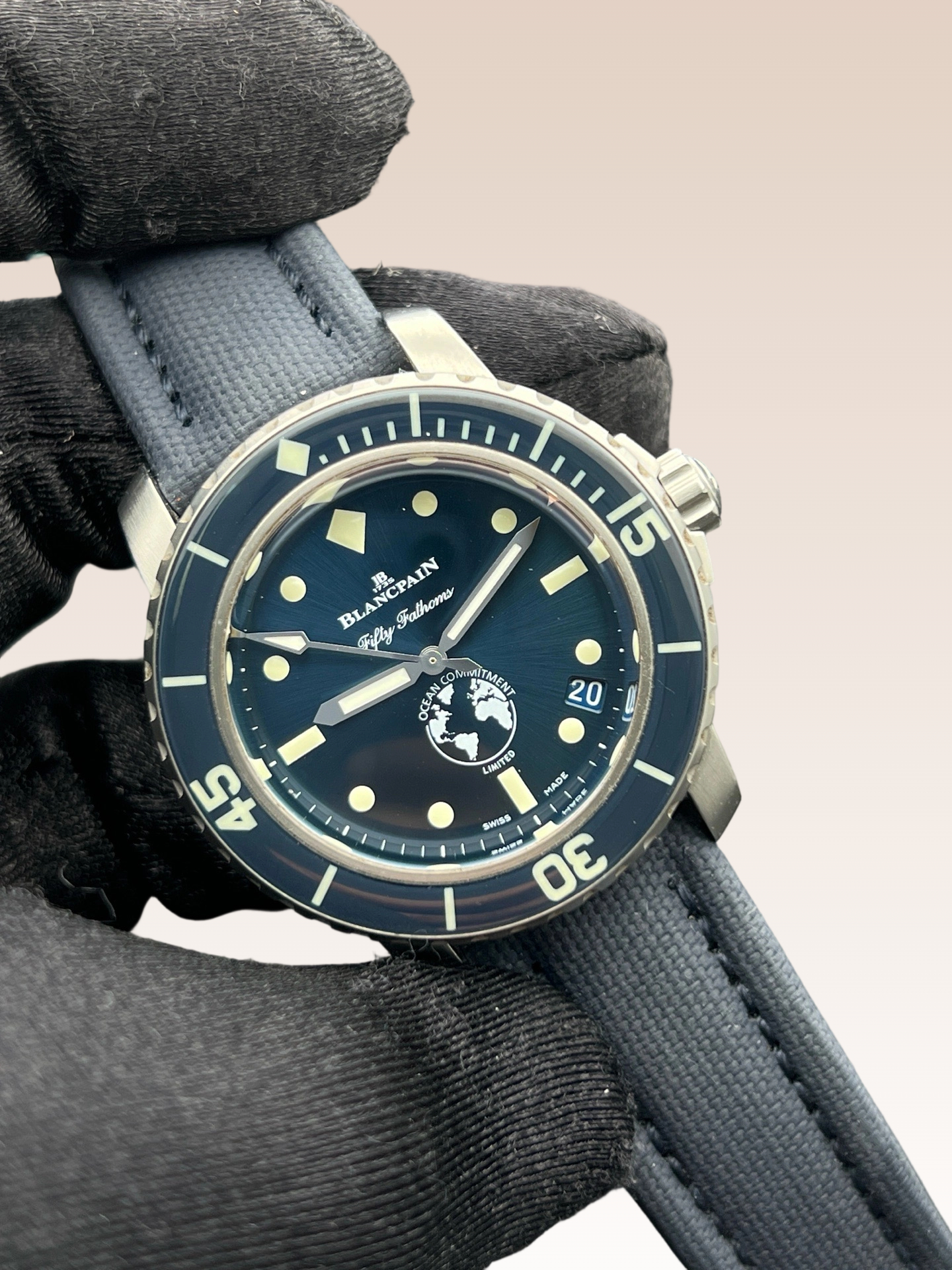 Blancpain 5008-11B40 detail 1