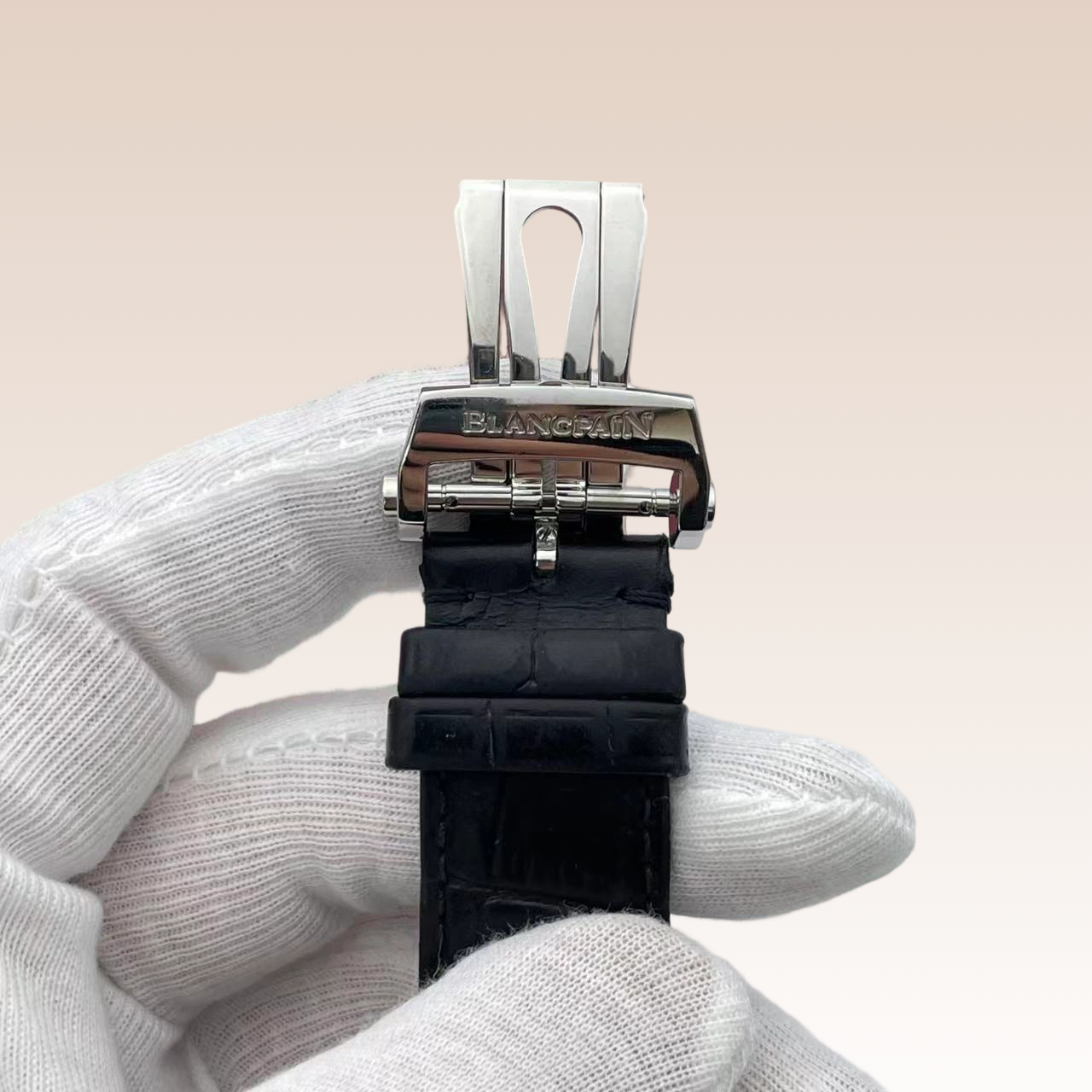 Blancpain 8837-1134-53b detail 5