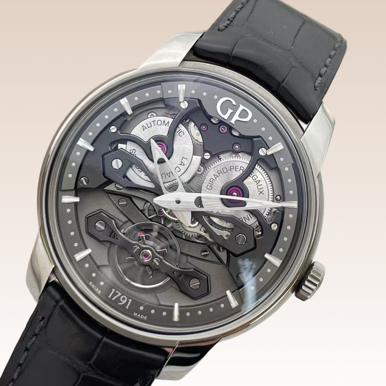 Girard Perregaux 84000 detail 1