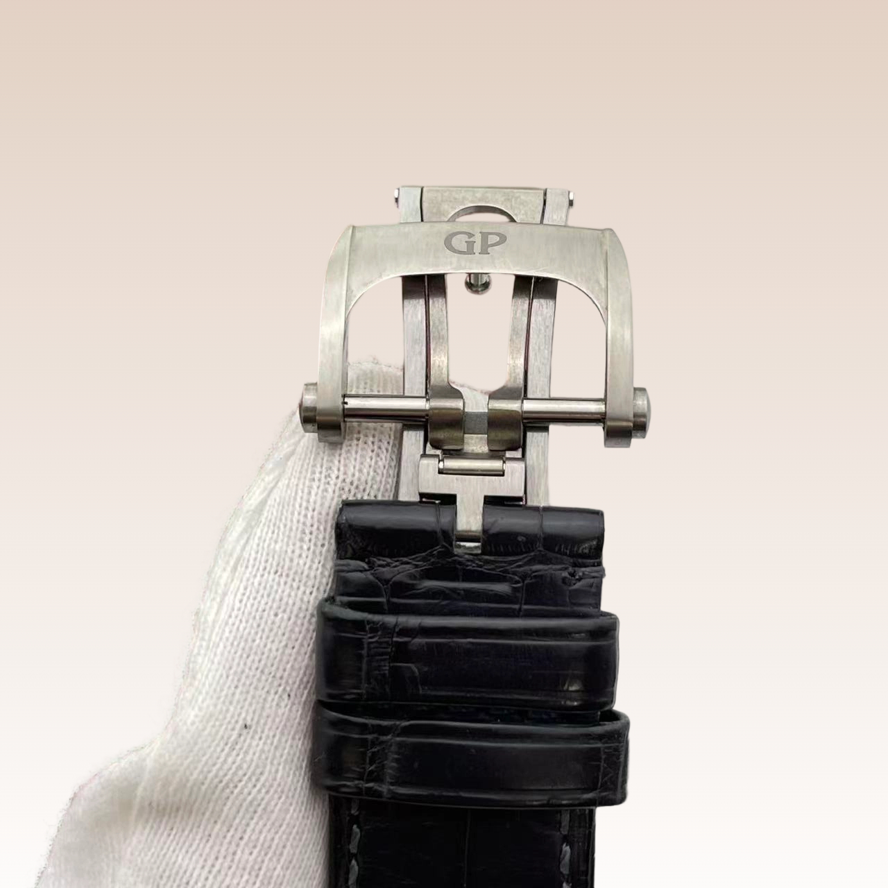 Girard Perregaux 84000 detail 5