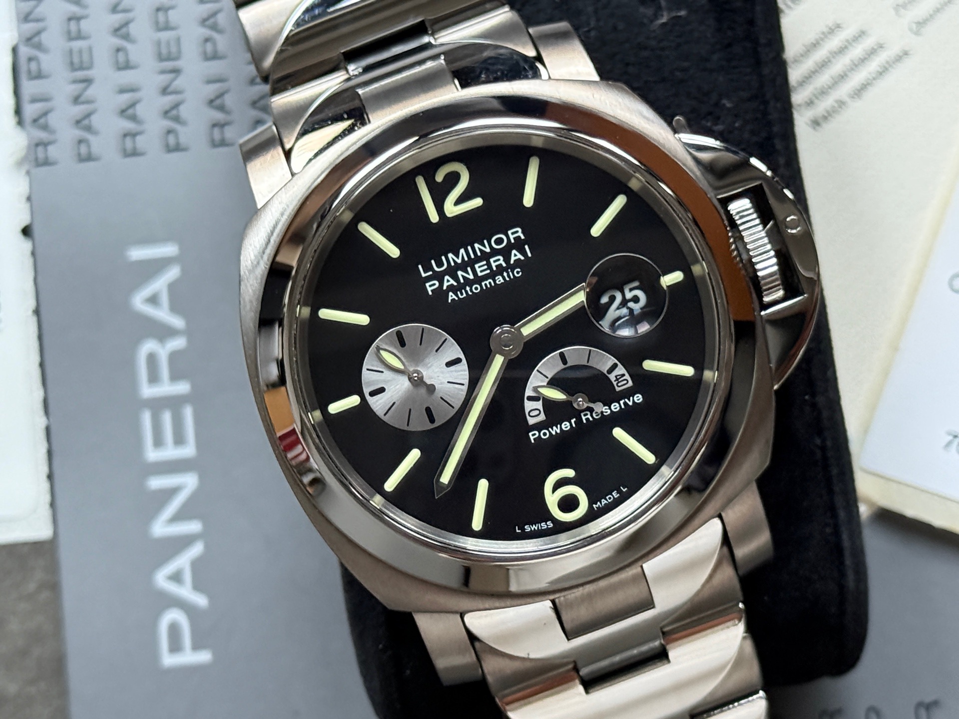 Panerai pam00171 detail 2
