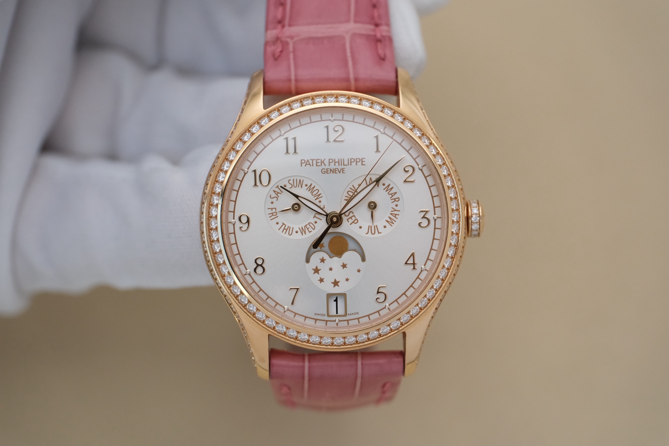 Patek Philippe 4947R-001 detail 2