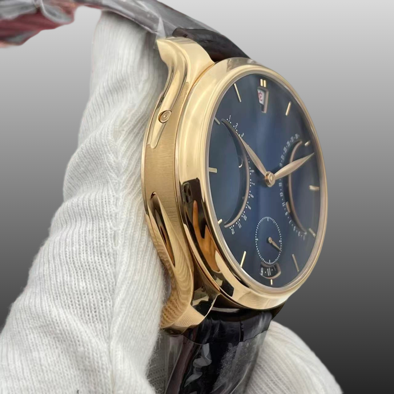 H.Moser & Cie() Endeavour detail 2