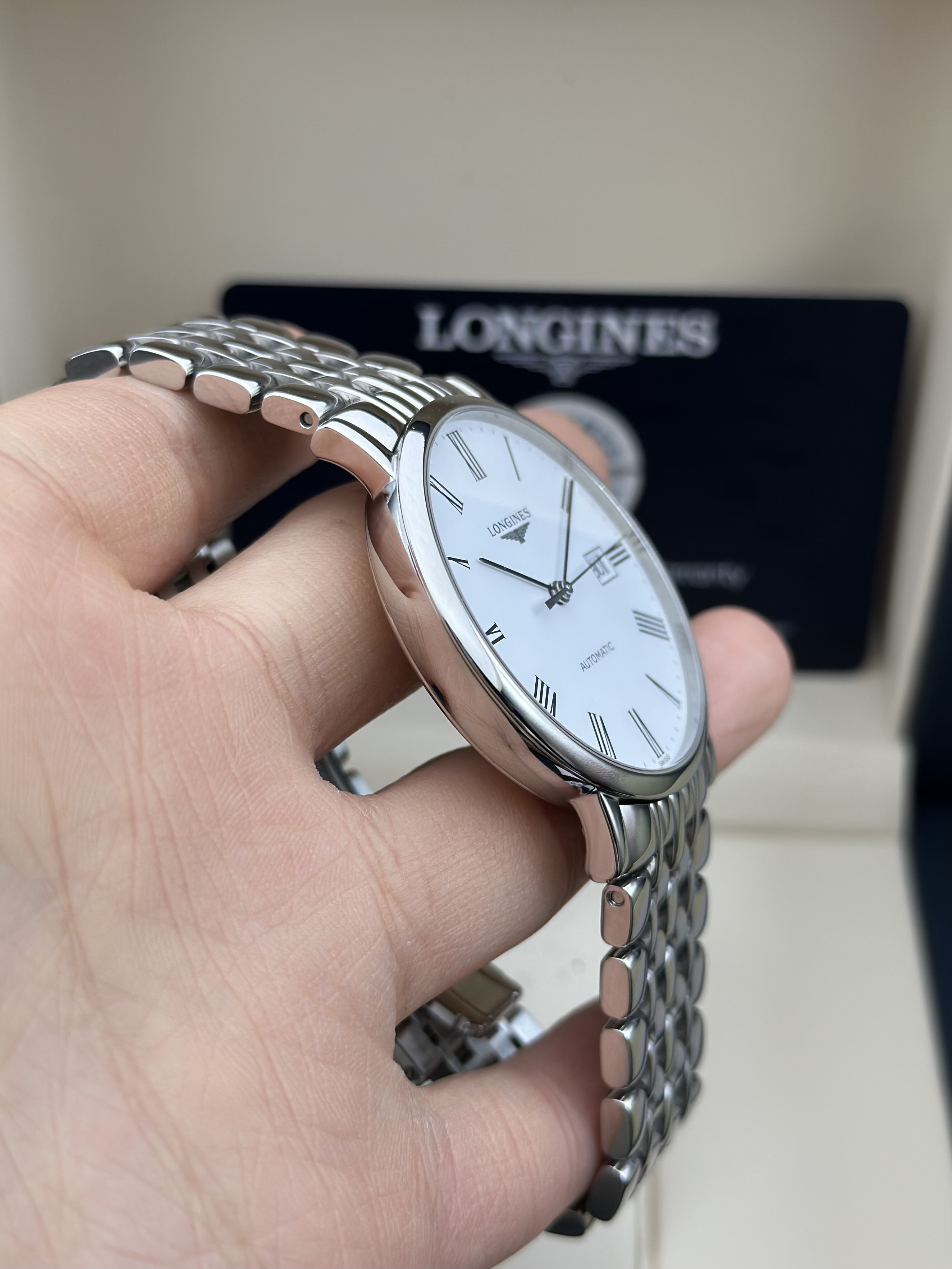 Longines L4.910.4.11.6 detail 2