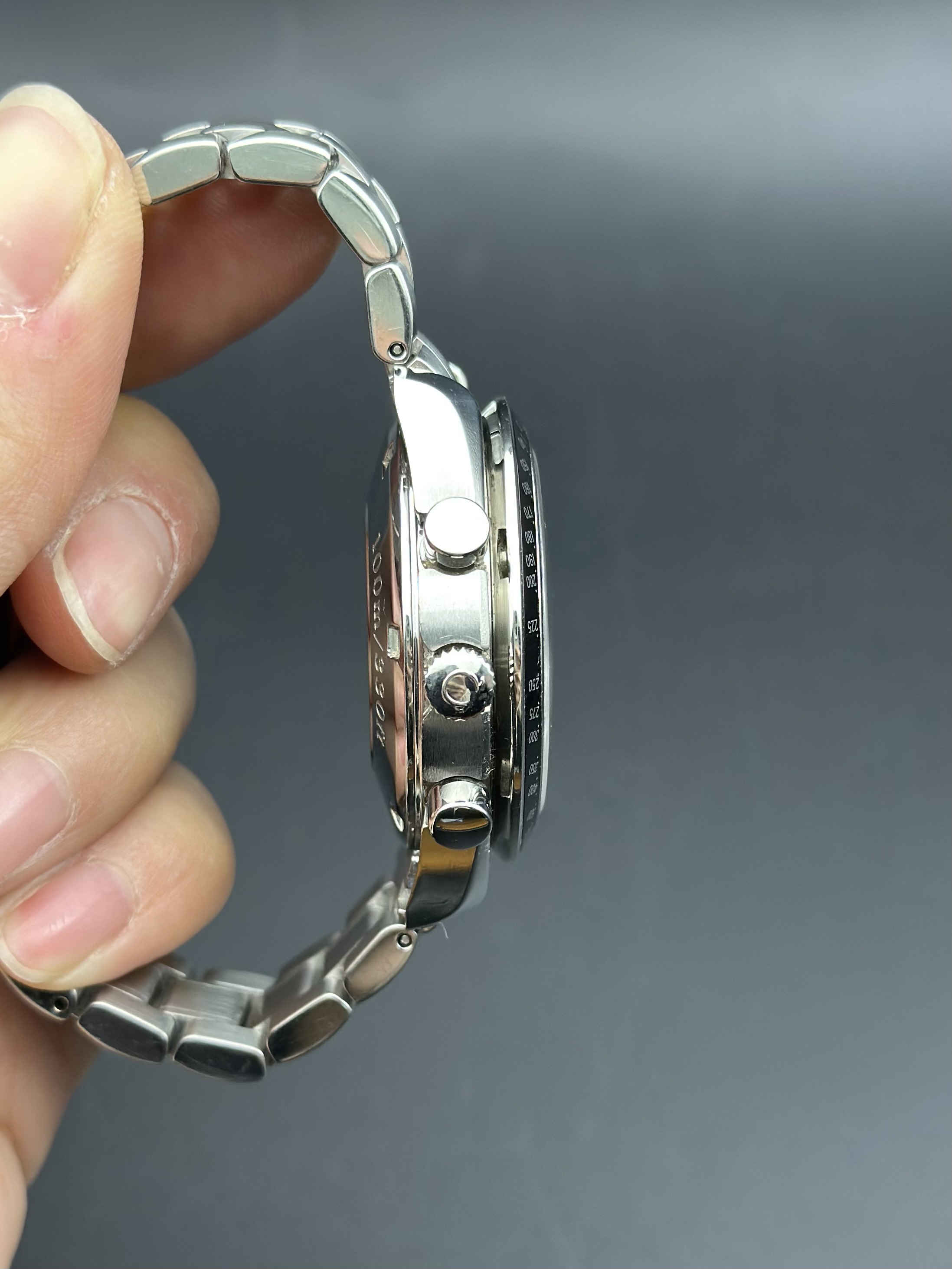 Omega 3210.52.00 detail 6