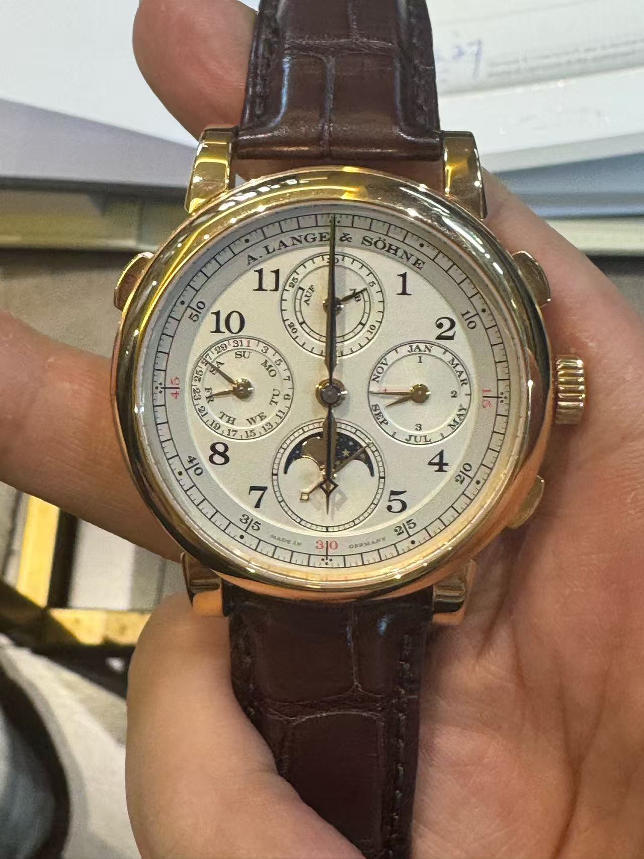 A. Lange & S&ouml;hne 421.032