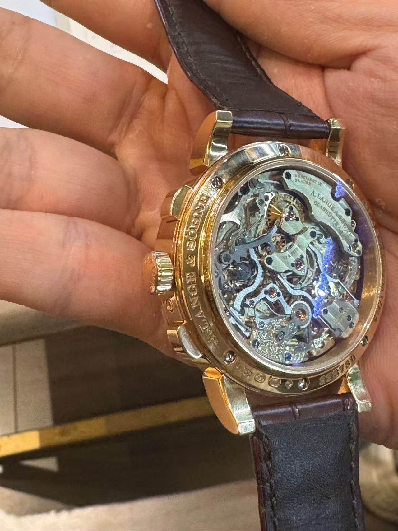 A. Lange & S&ouml;hne 421.032 detail 4