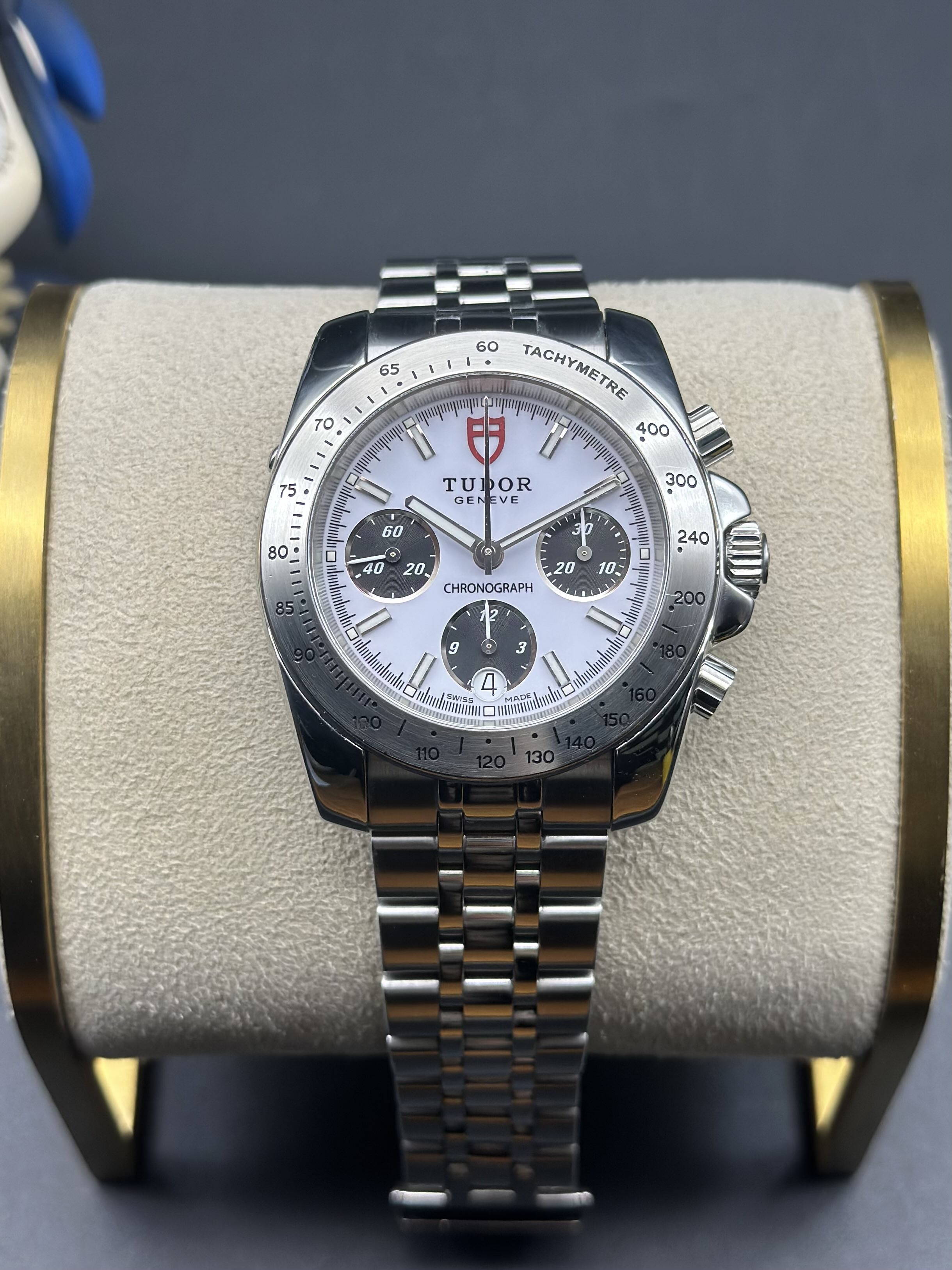 Tudor 20300-93570