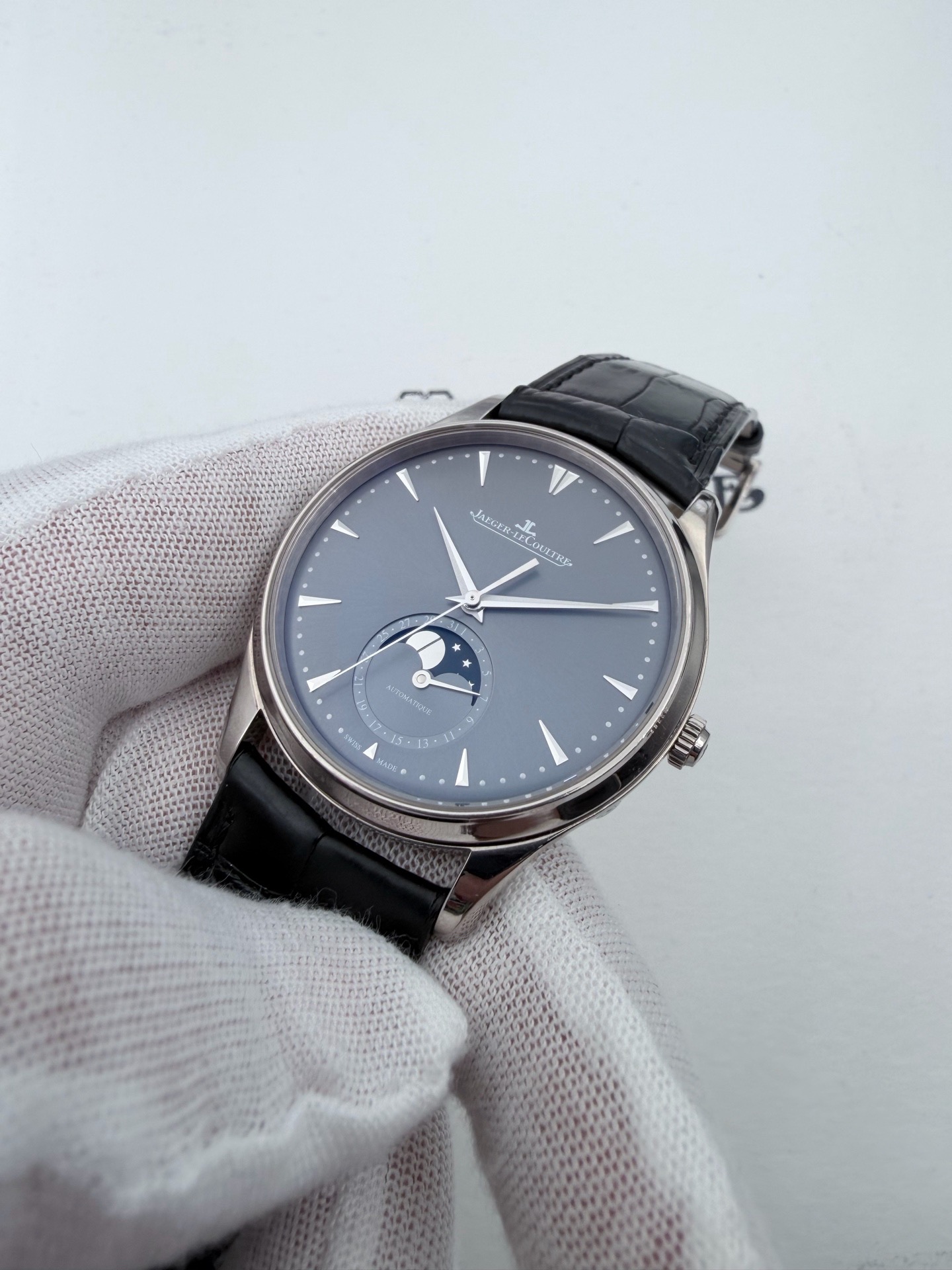 Jaeger-LeCoultre 1363540 detail 1