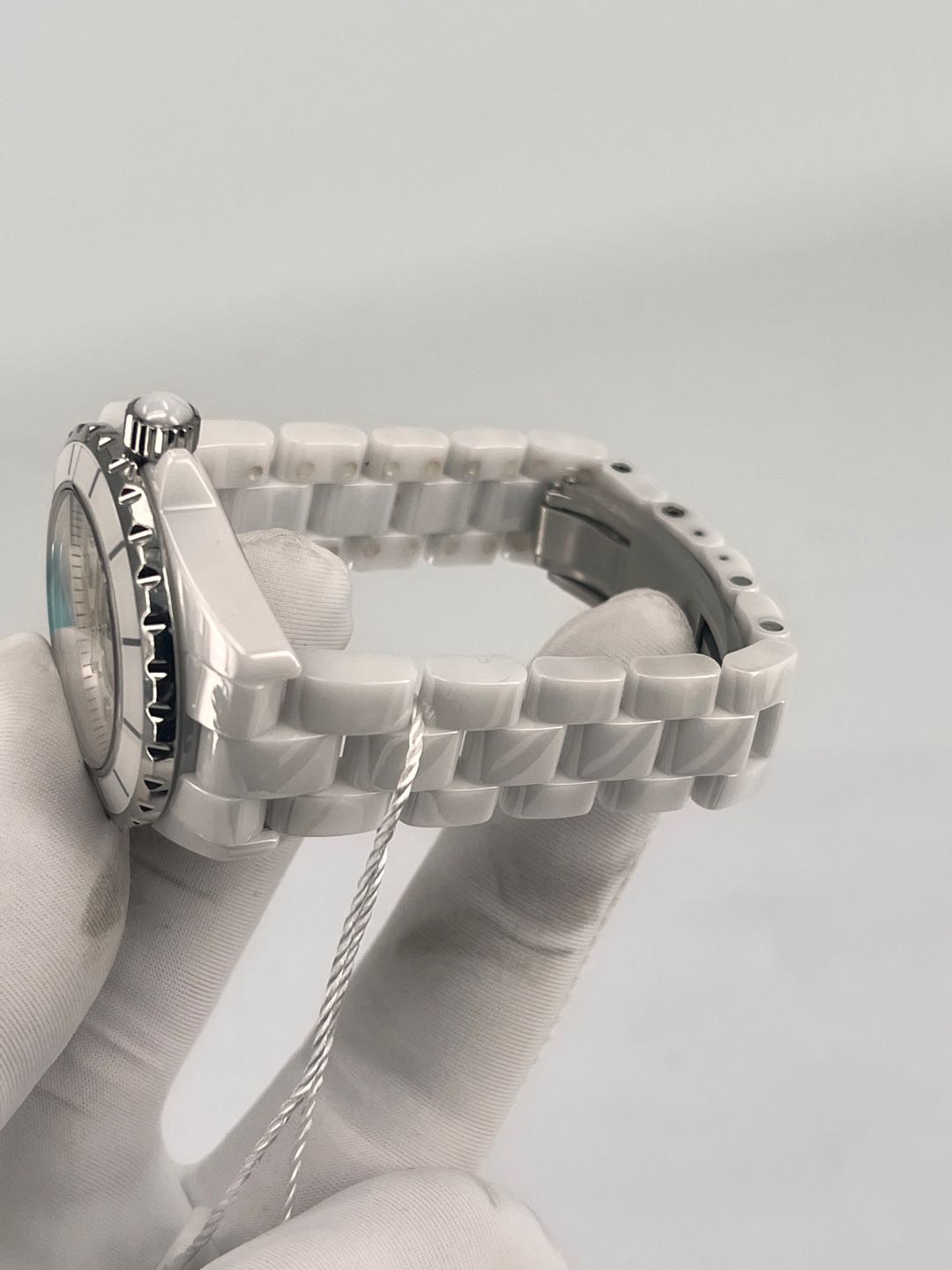 Chanel H2422 detail 4