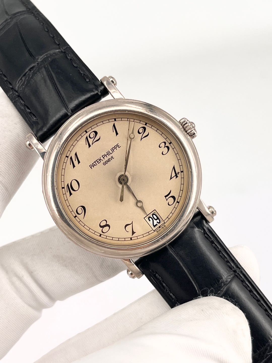 Patek Philippe 5053G-001 detail 1