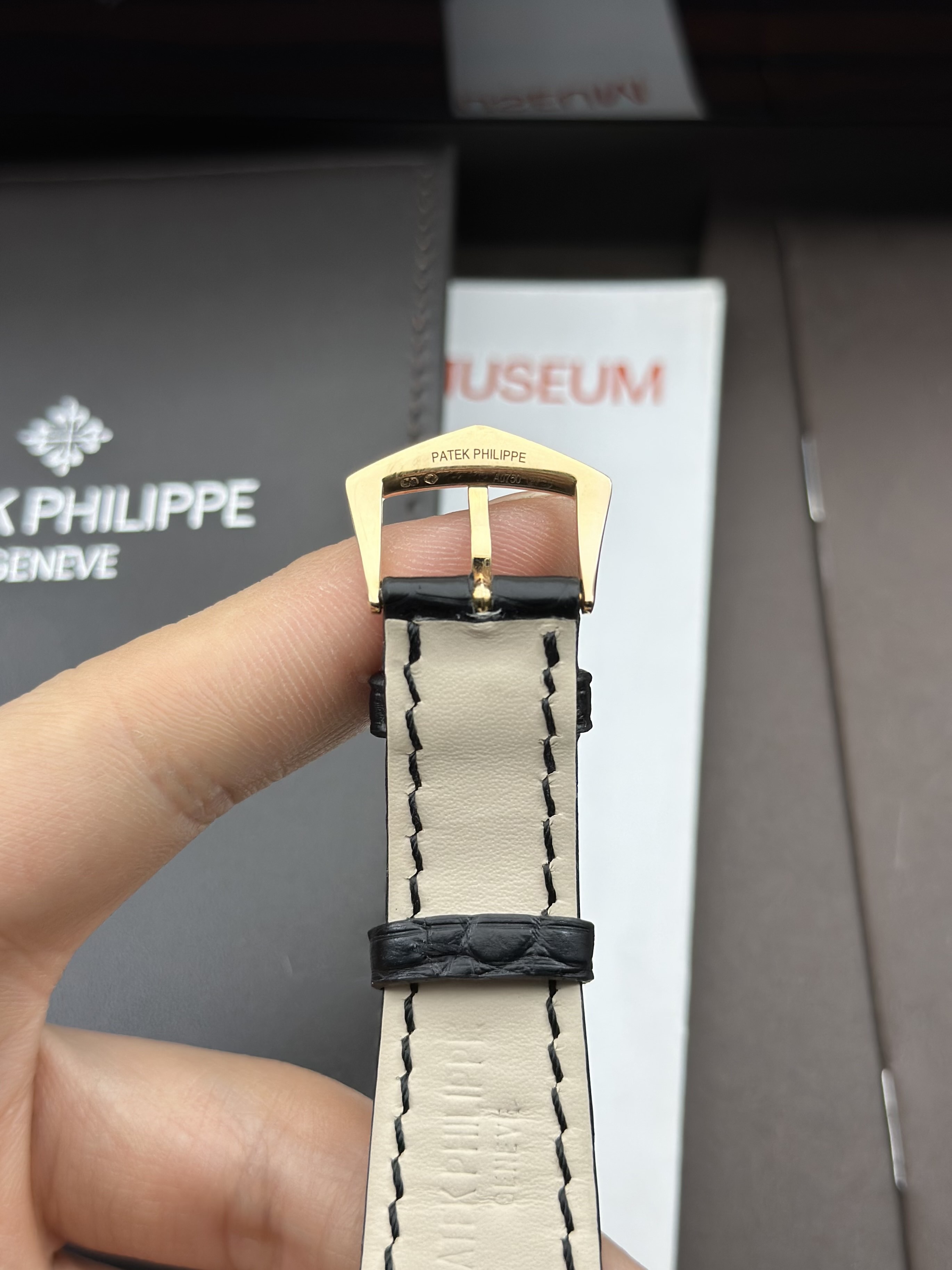 Patek Philippe 5296R-001 detail 5