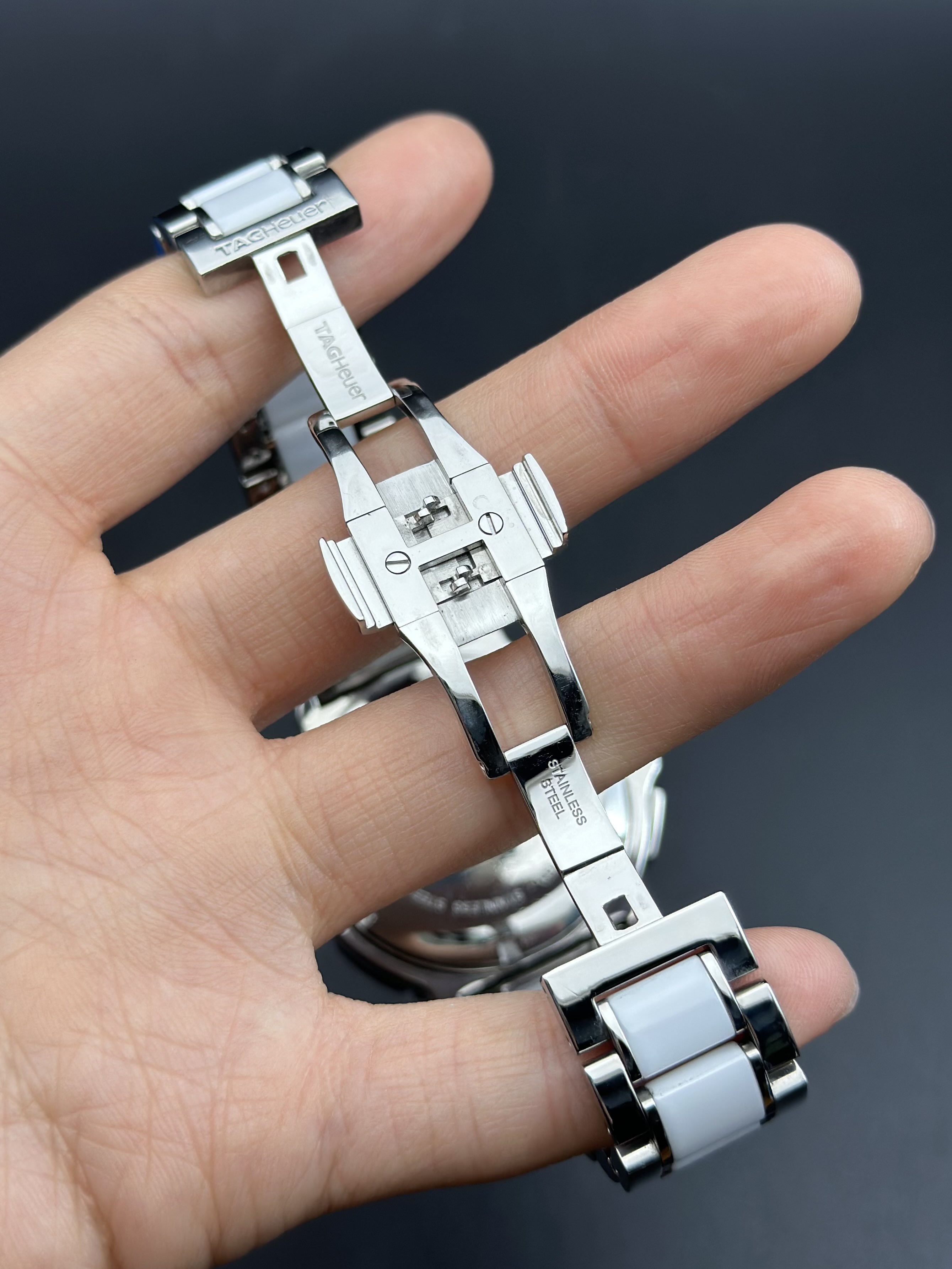 TAG Heuer CAH1211.BA0863 detail 6