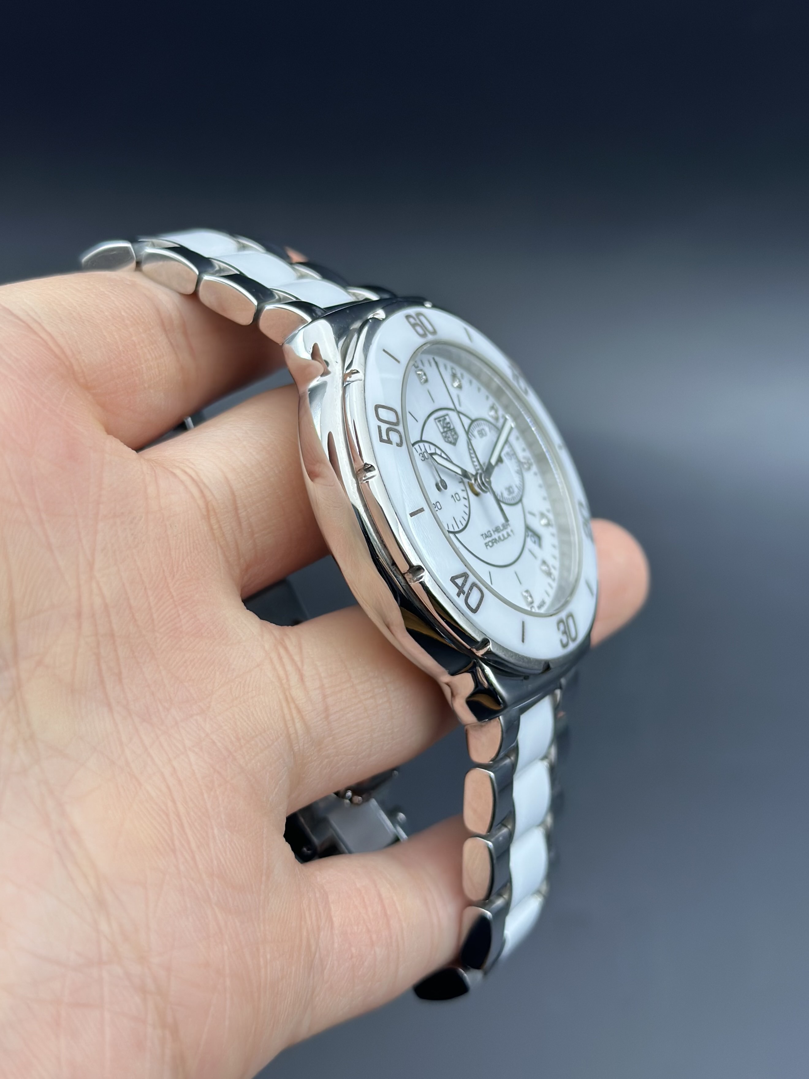 TAG Heuer CAH1211.BA0863 detail 3