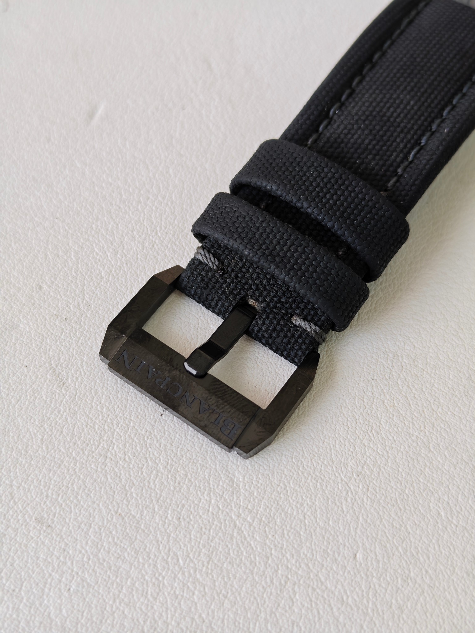 Blancpain 5200-0130-B52A detail 4