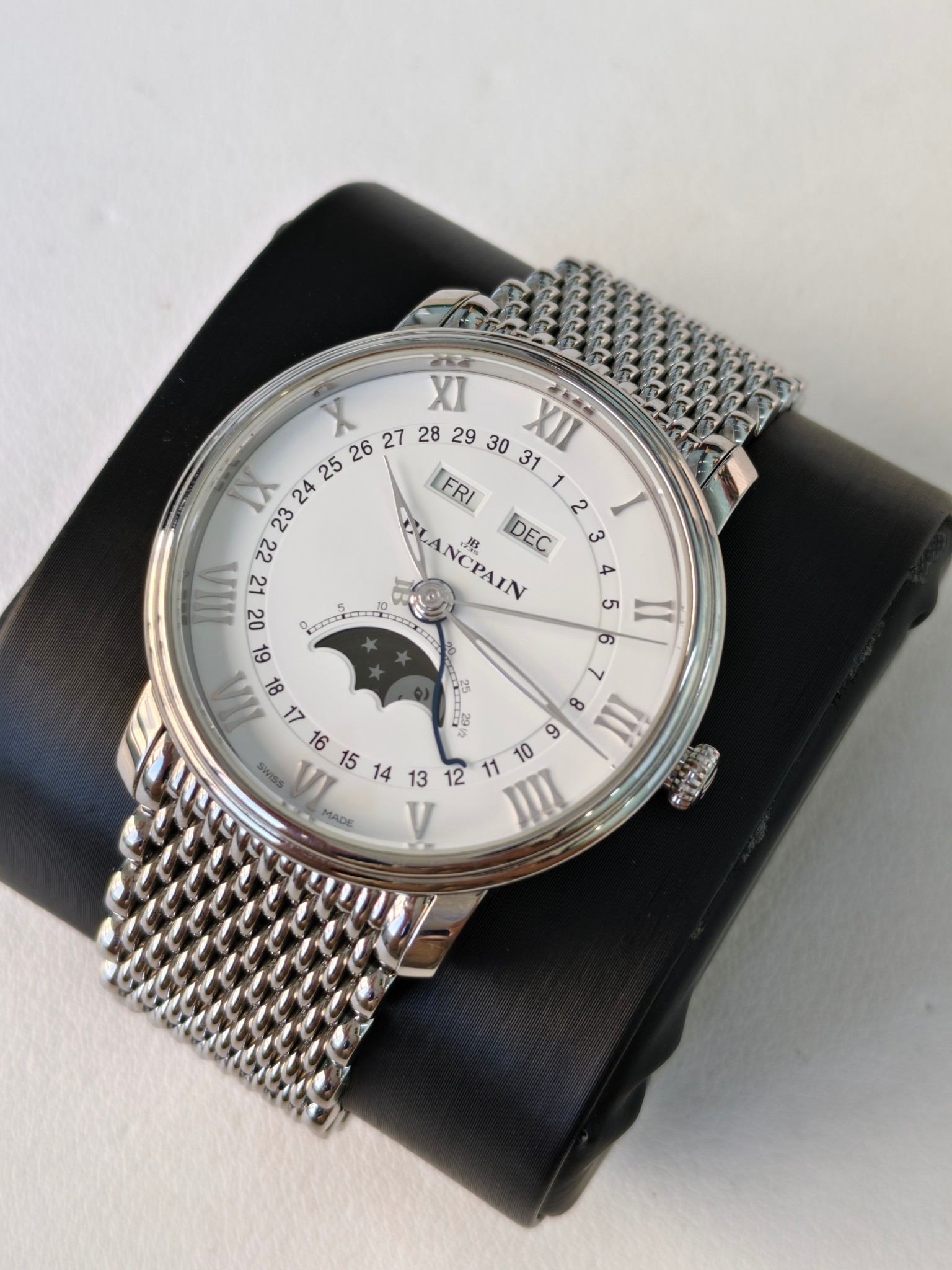 Blancpain 6654-1127-MMB detail 2
