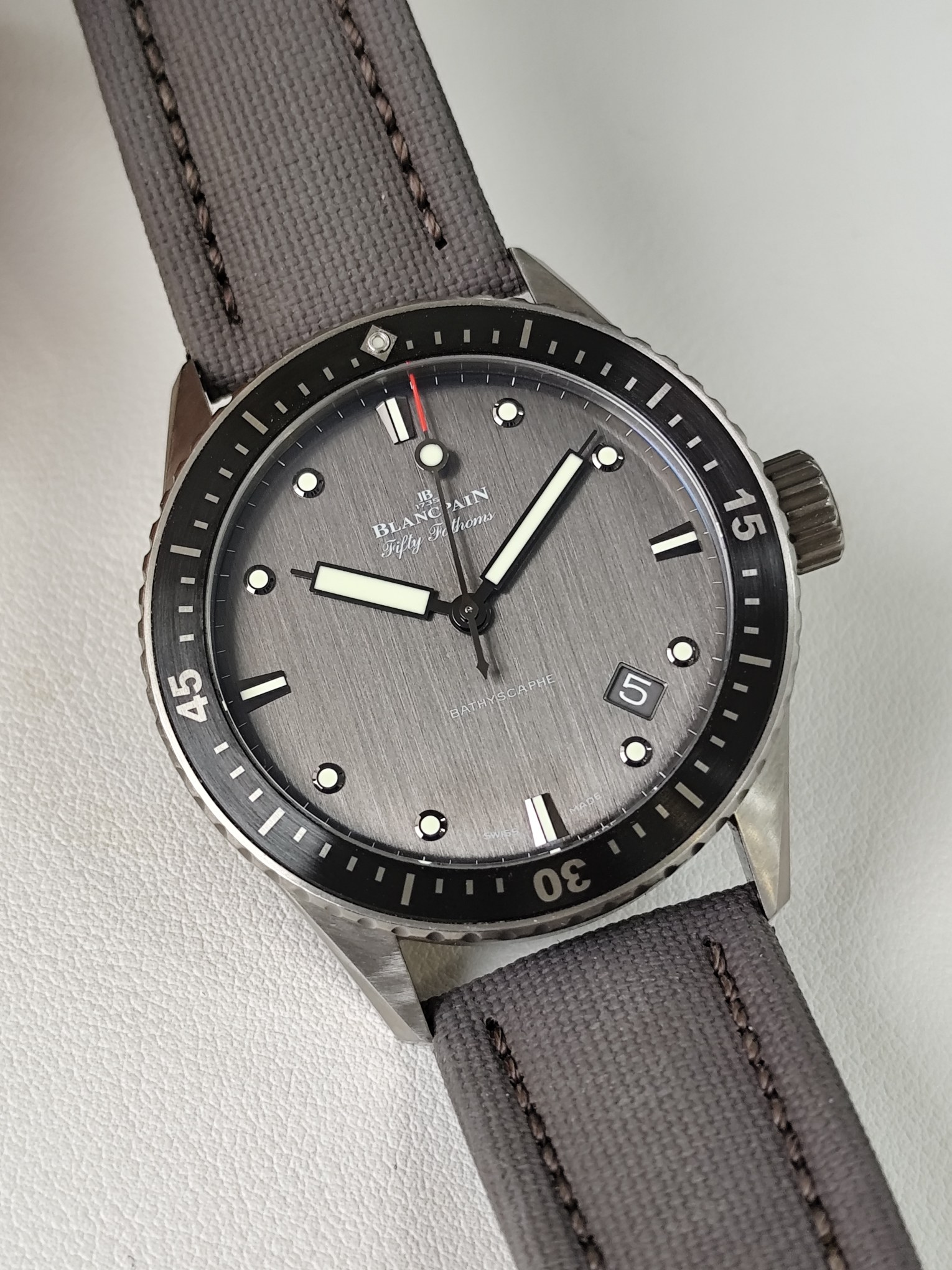 Blancpain 5000-1210-G52A detail 3