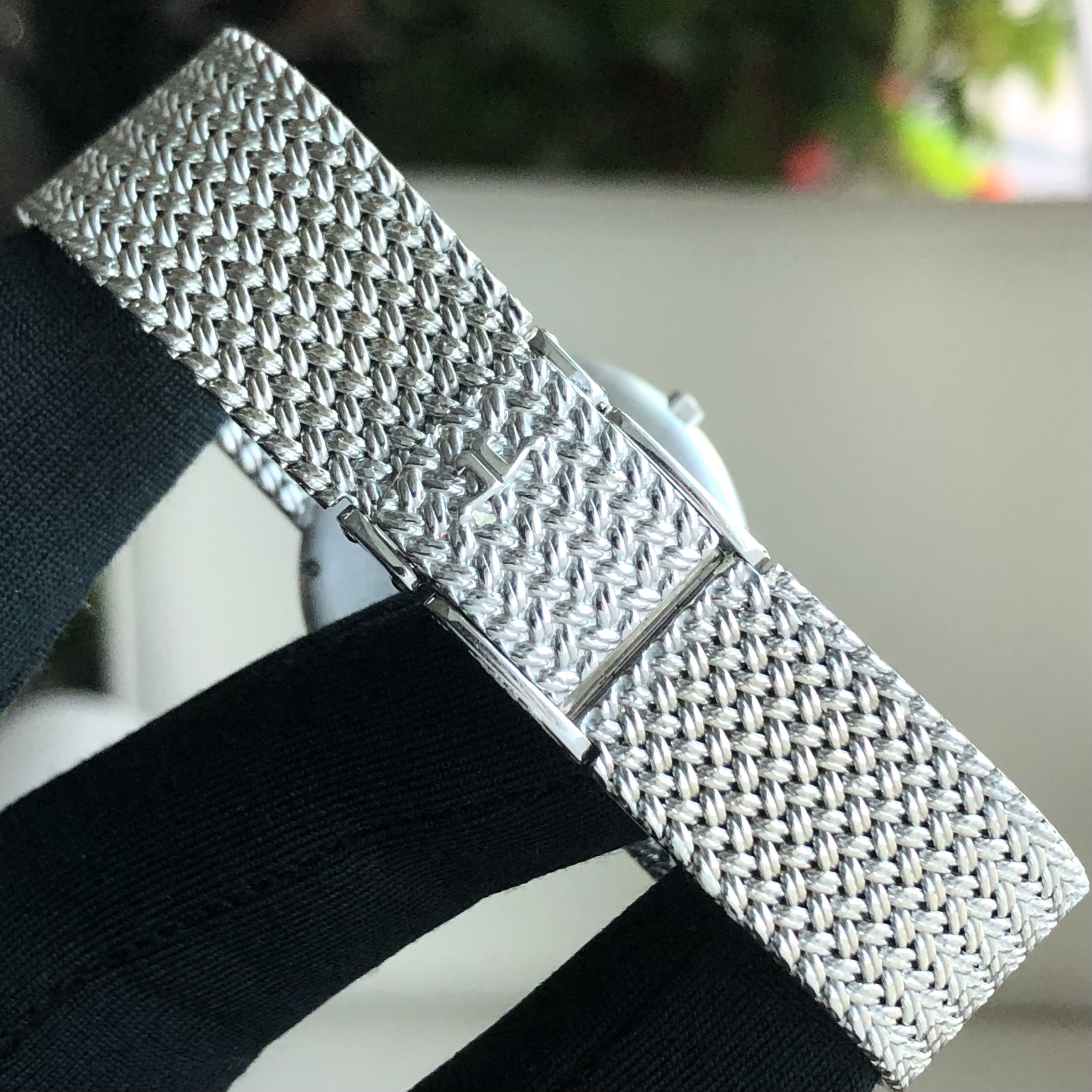 Jaeger-LeCoultre Vintage detail 5