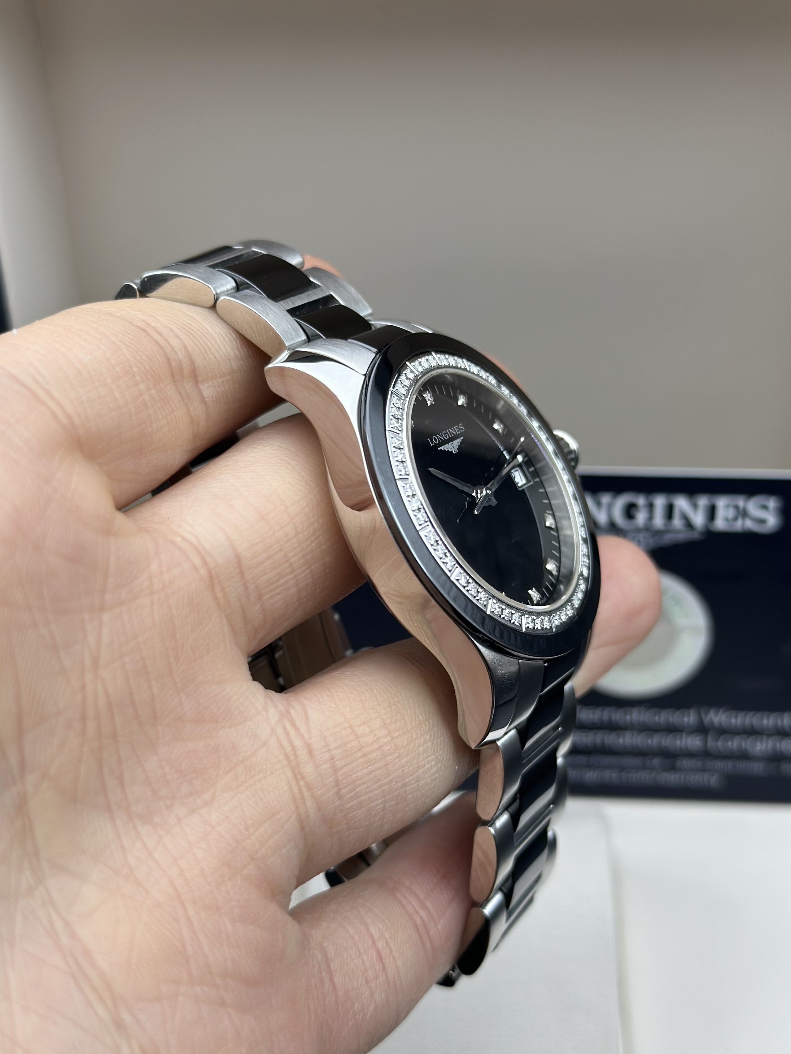 Longines L3.281.0.57.7 detail 2