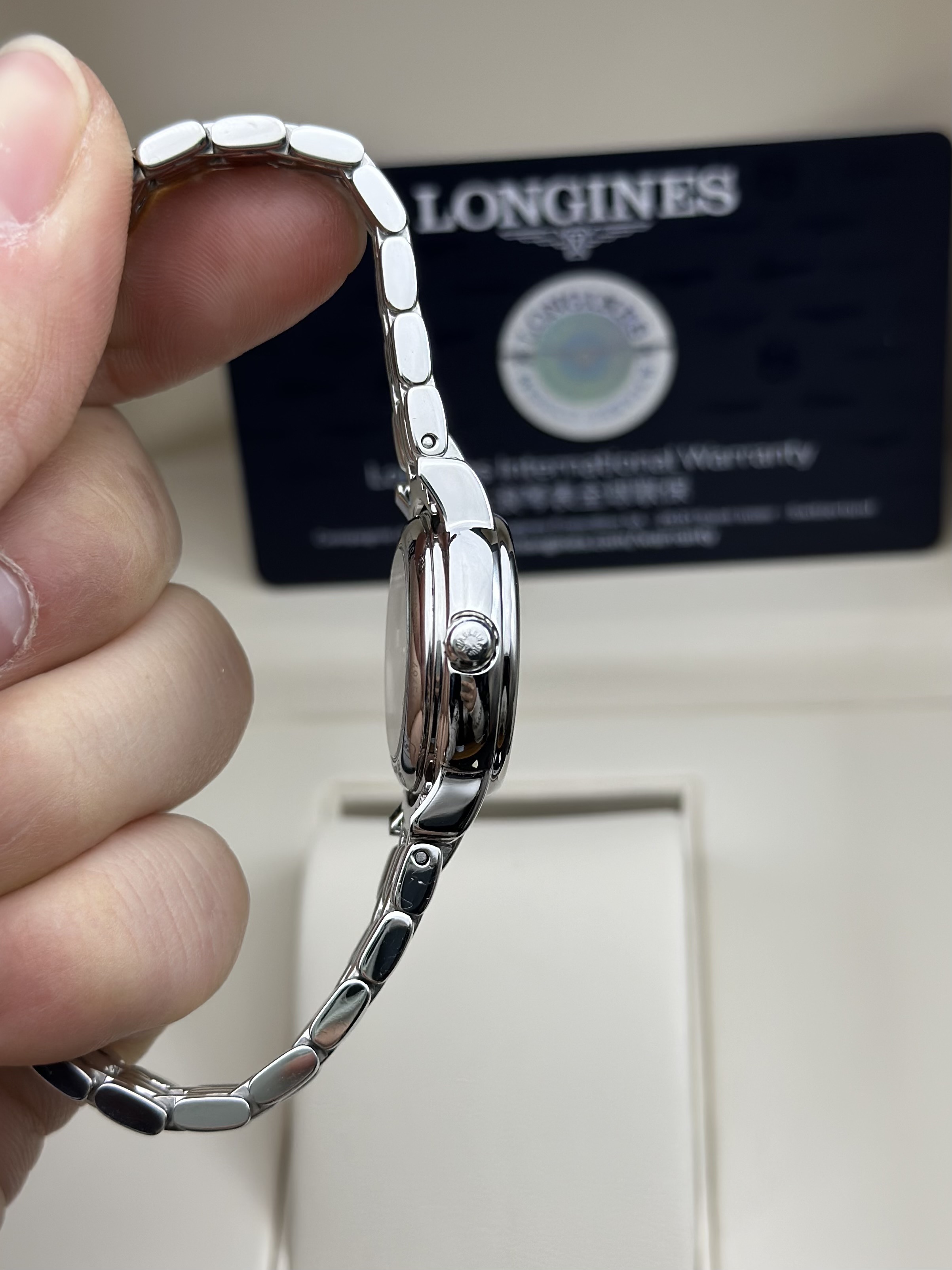 Longines L4.321.4.11.6 detail 5