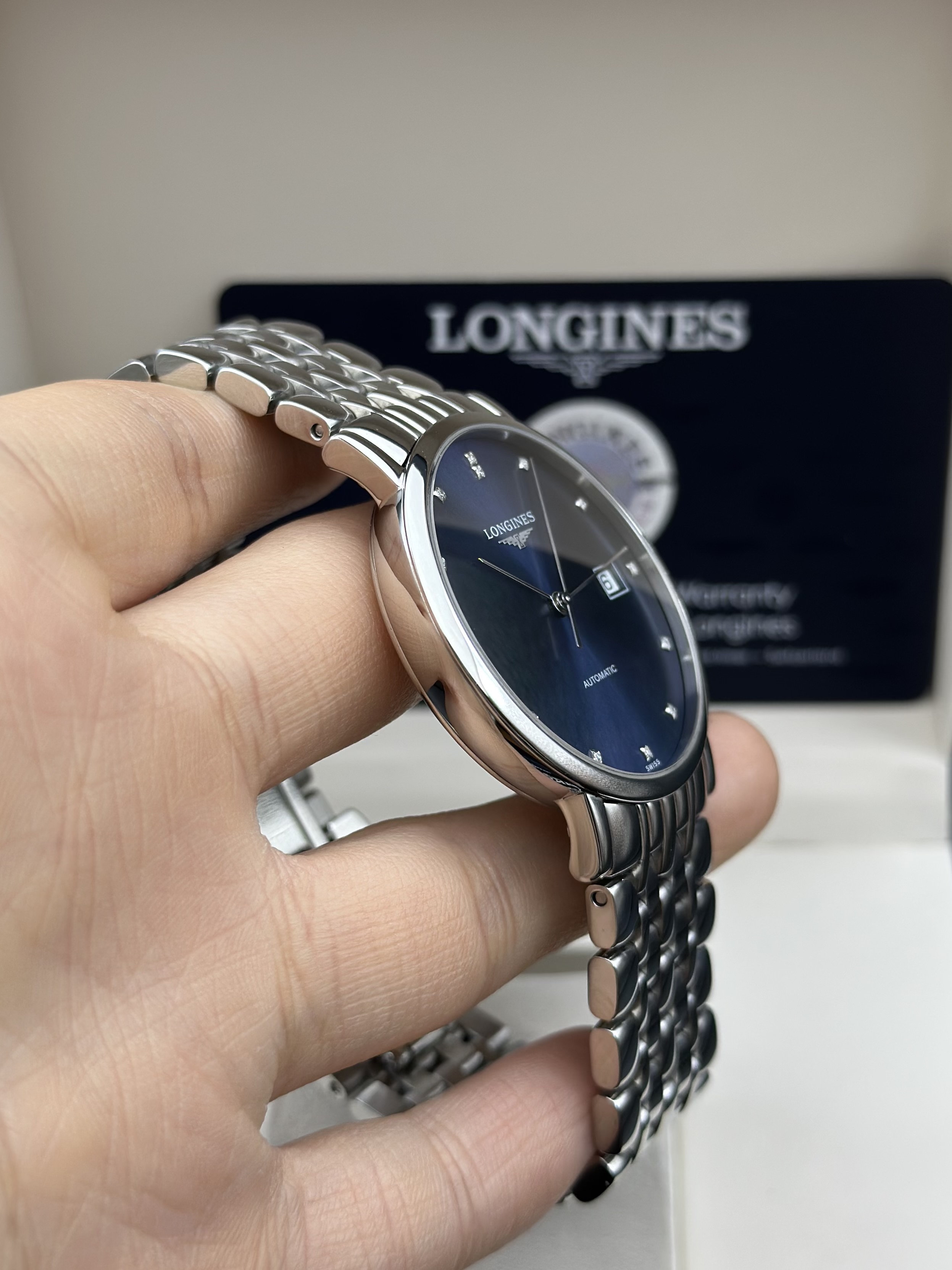 Longines L4.810.4.97.6 detail 2