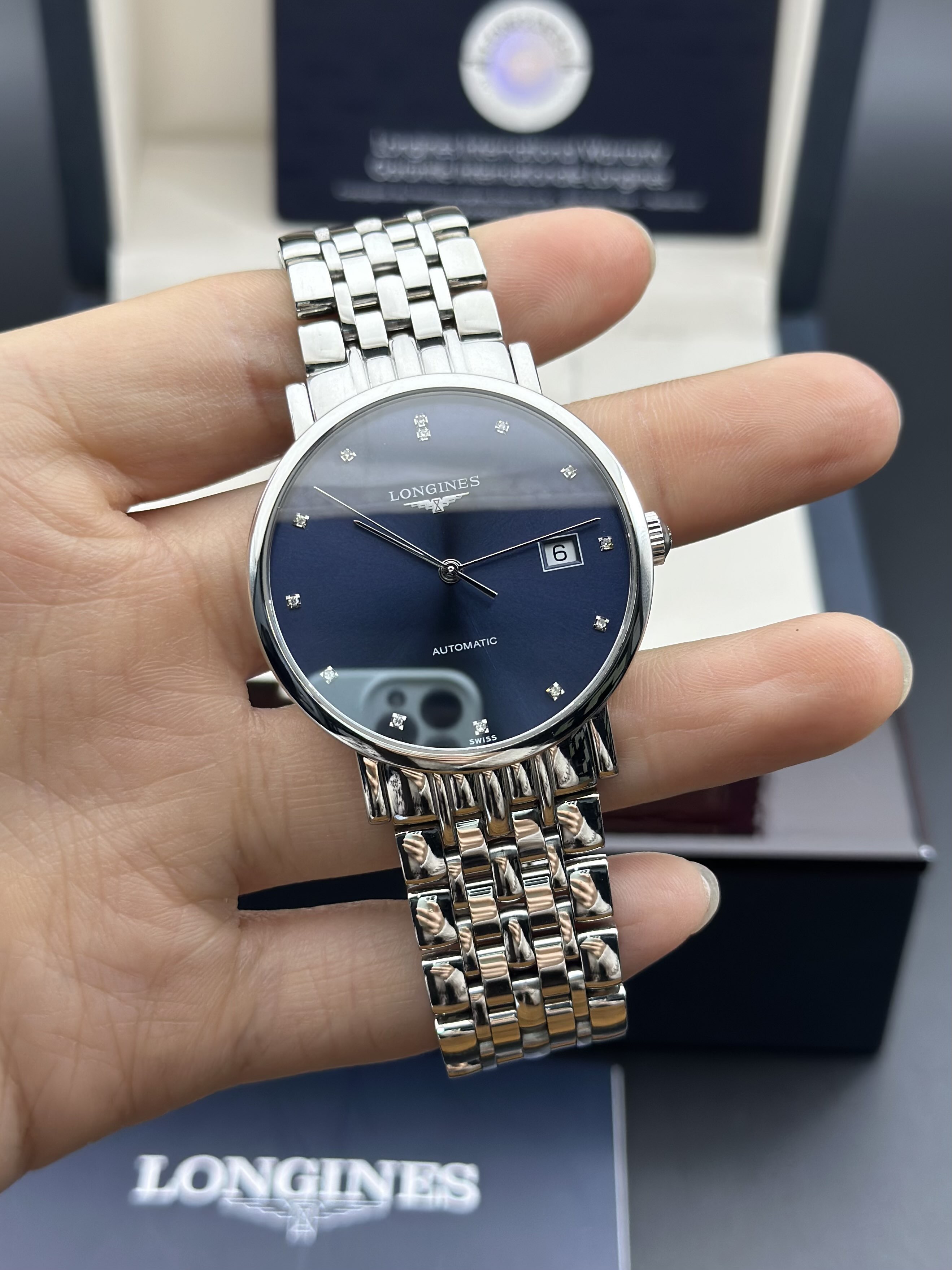 Longines L4.810.4.97.6 detail 1