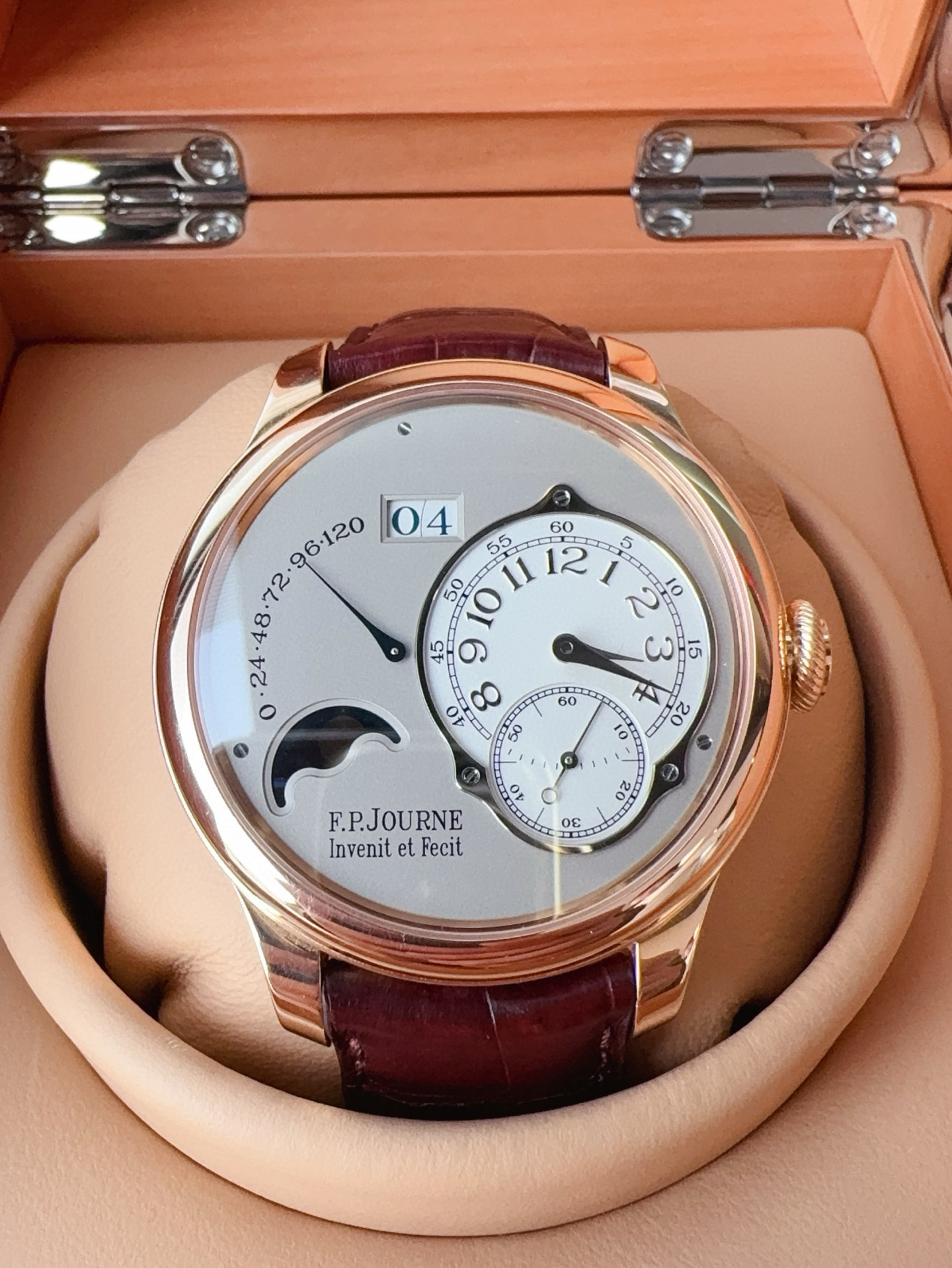 FPJ Octa lune detail 4