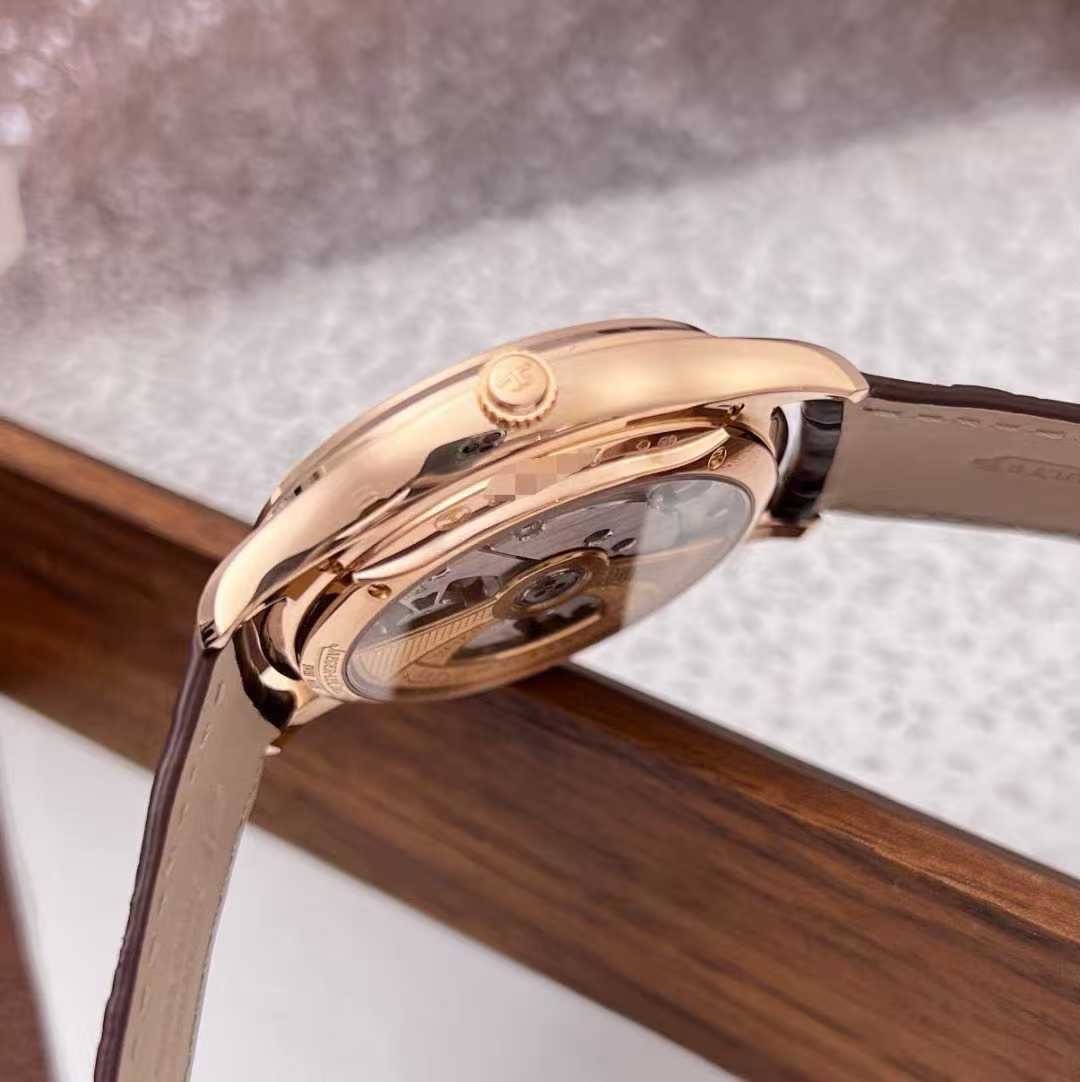 Jaeger-LeCoultre 1322410 detail 5
