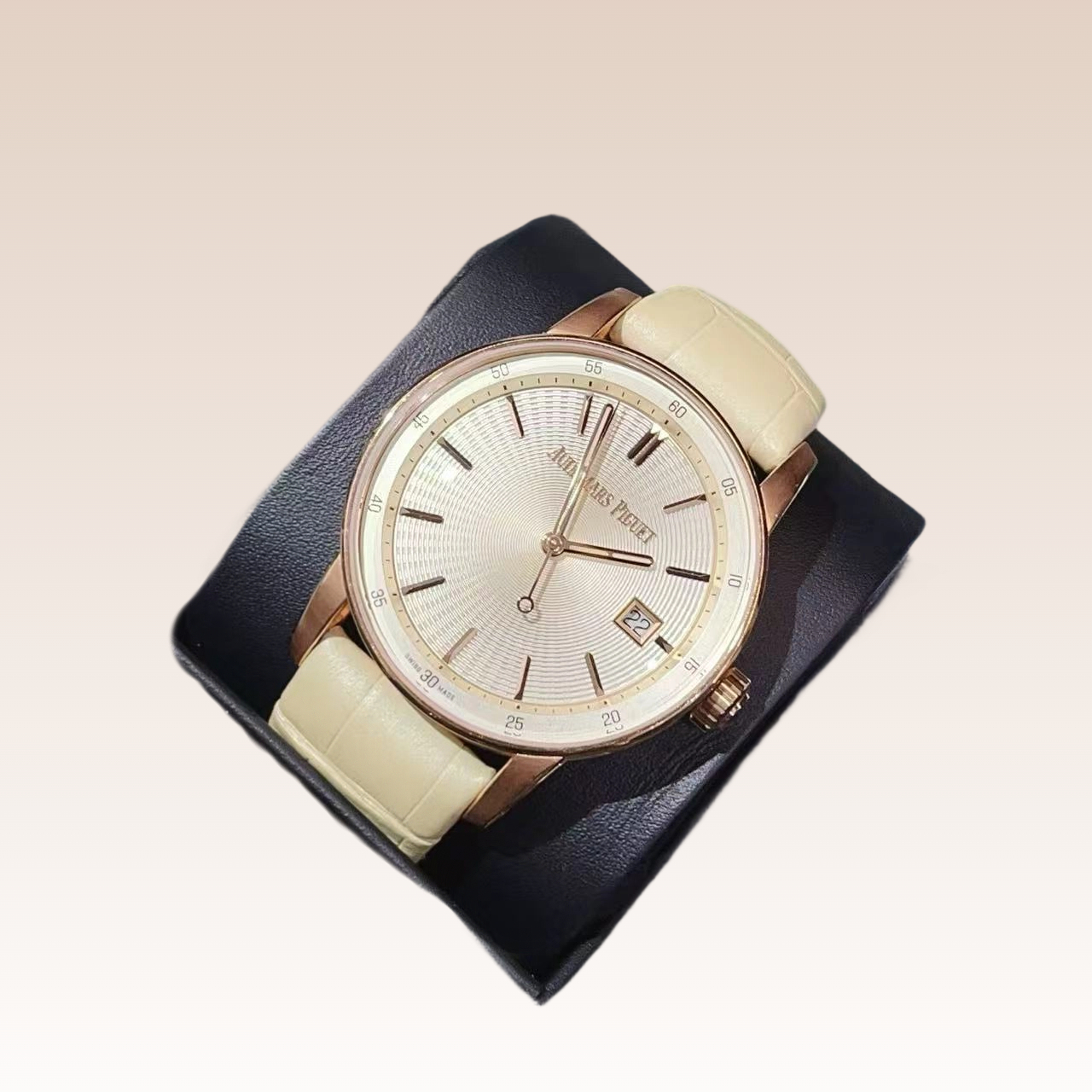 Audemars Piguet 77410OR.OO.A825CR.01 detail 1
