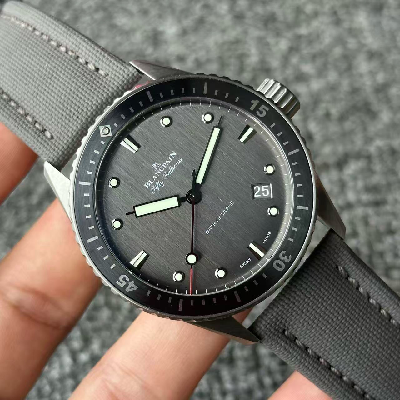 Blancpain 5000-1210-G52A detail 2