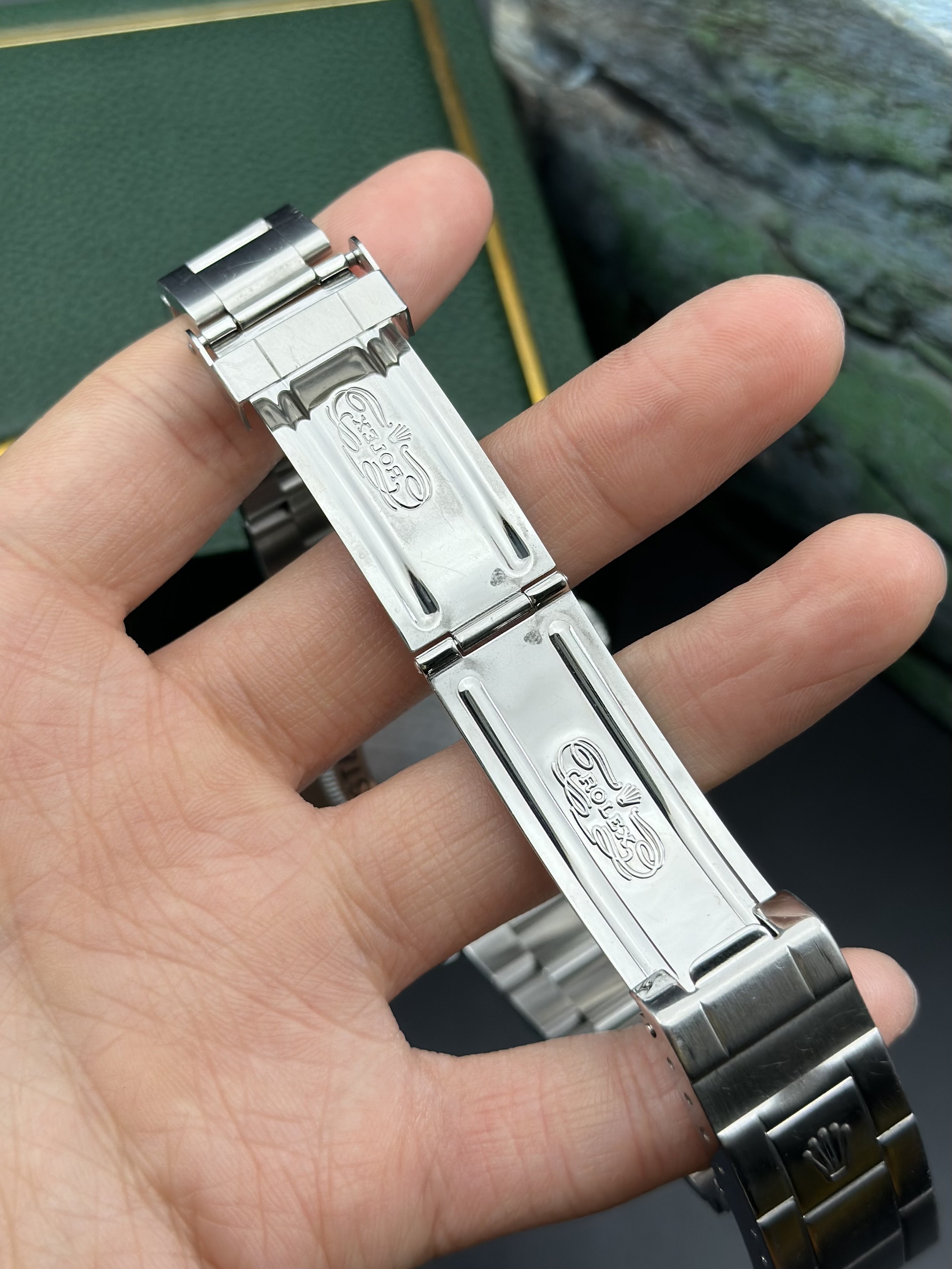 Rolex 16600 detail 5