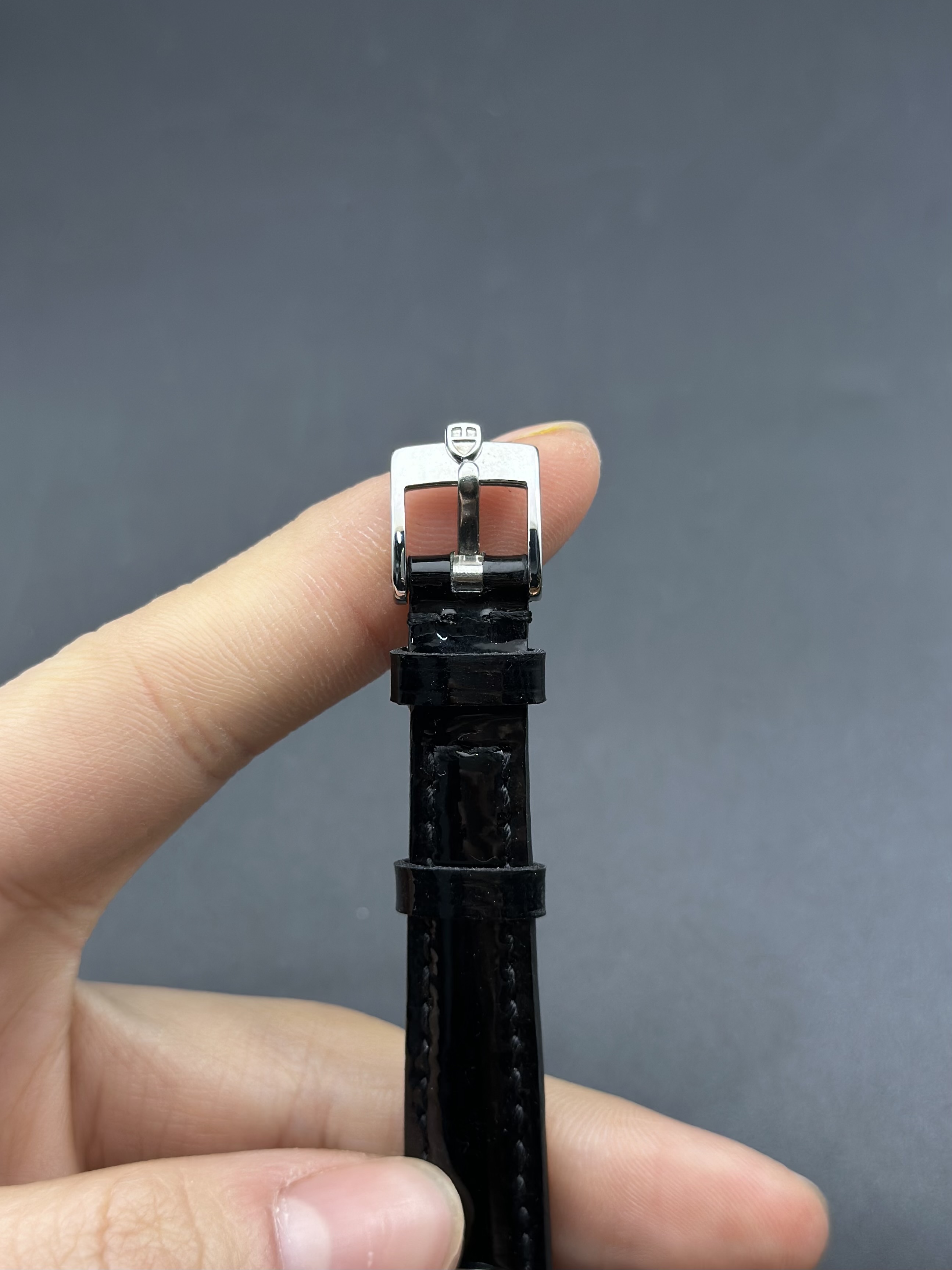 Tudor 15860 detail 4