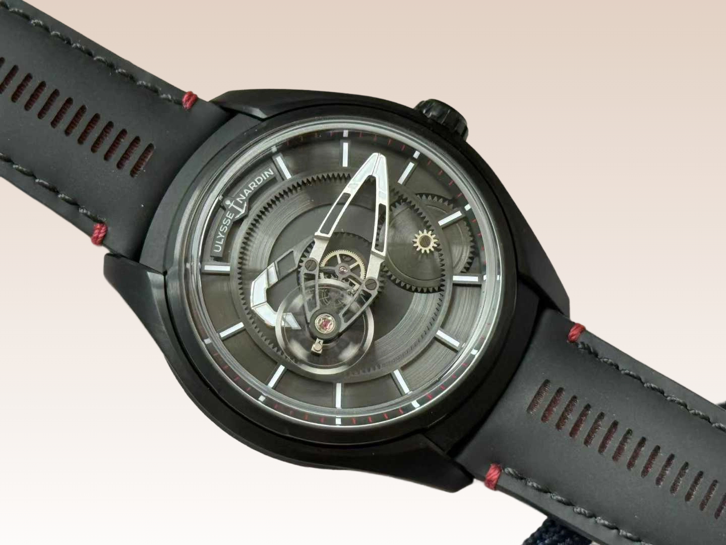 Ulysse Nardin 2303-270 detail 5