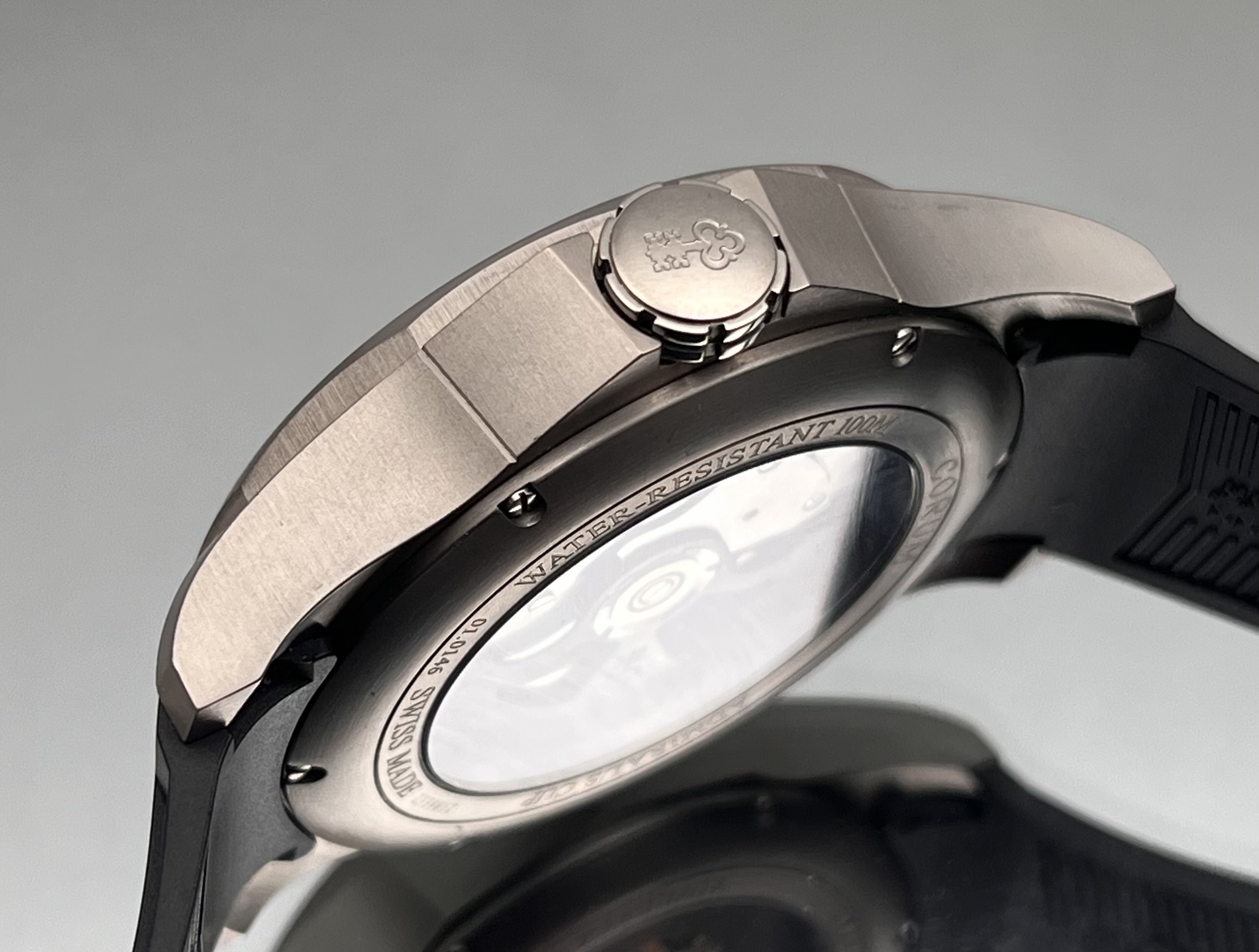 Corum A403 / 02905 detail 6