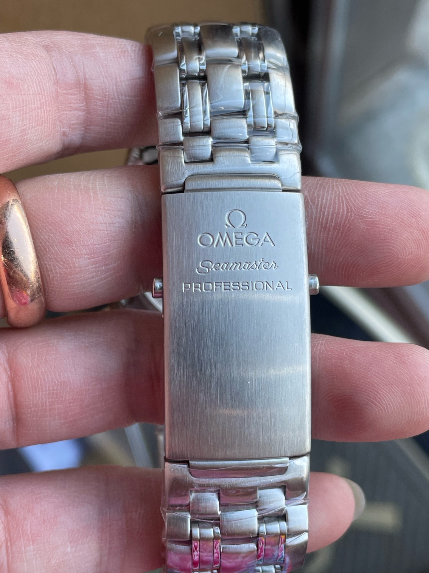 Omega 212.30.41.20.01.002 detail 5