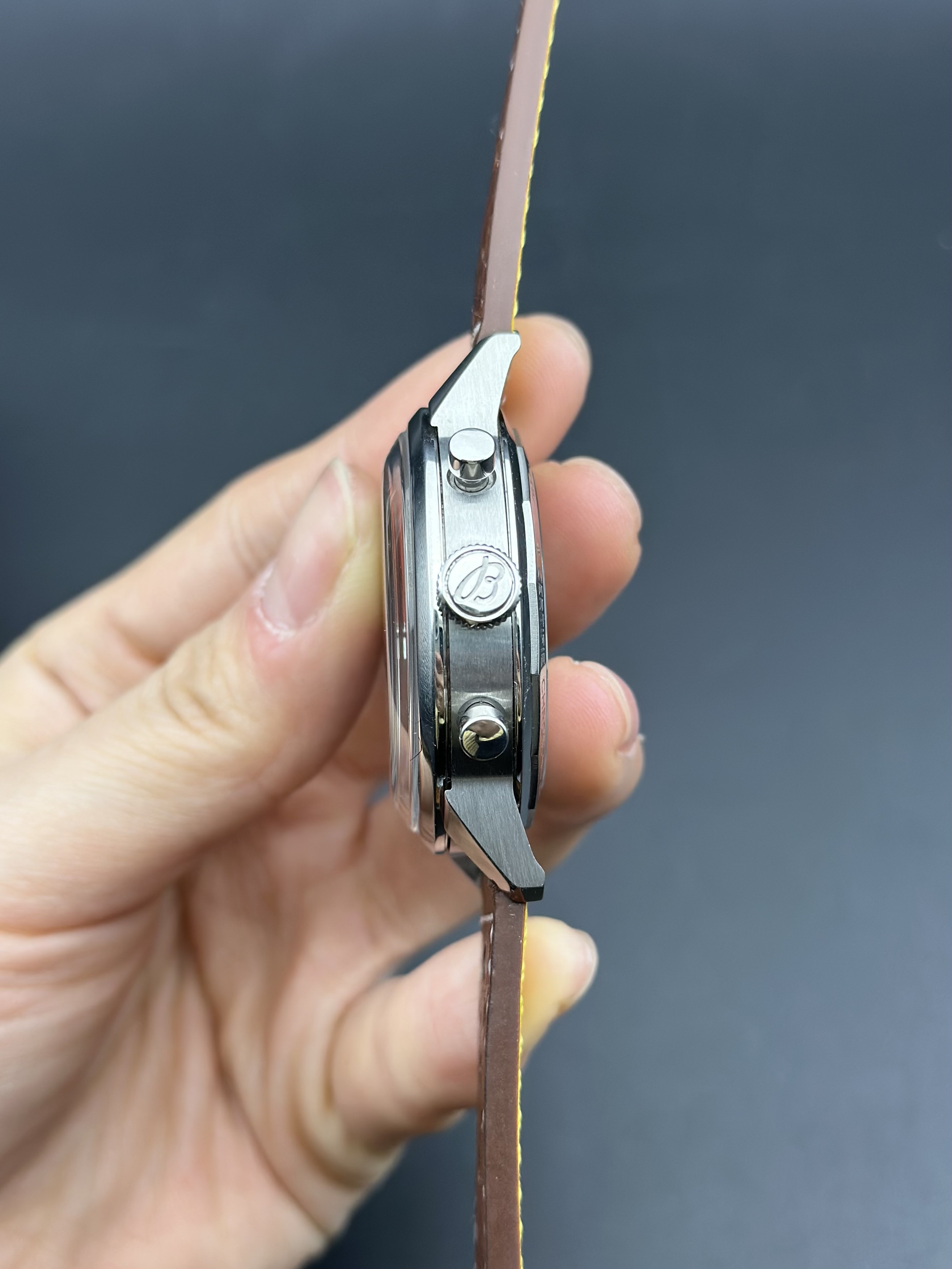 Breitling AB01762A1L1X1 detail 4
