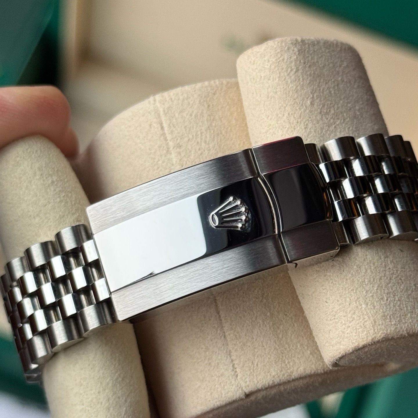 Rolex m126200-0005 detail 5